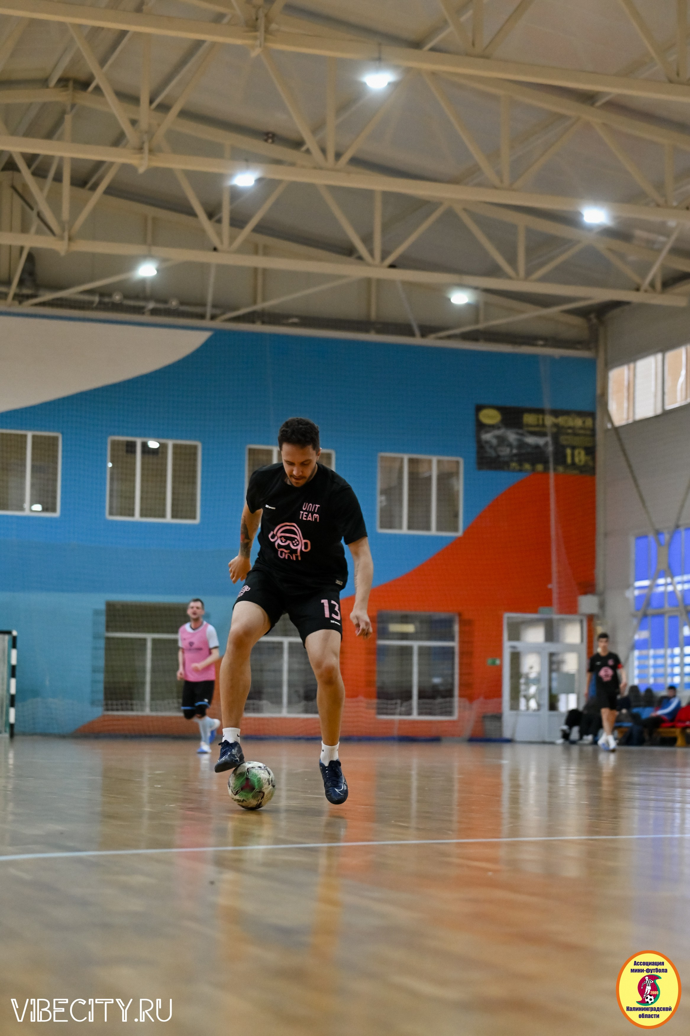 8 тур Корпоративной Бизнес-Лиги по футзалу. VIBECITY.RU Вайб Сити Ру Фоторепортажи Фотоотчеты Калининград