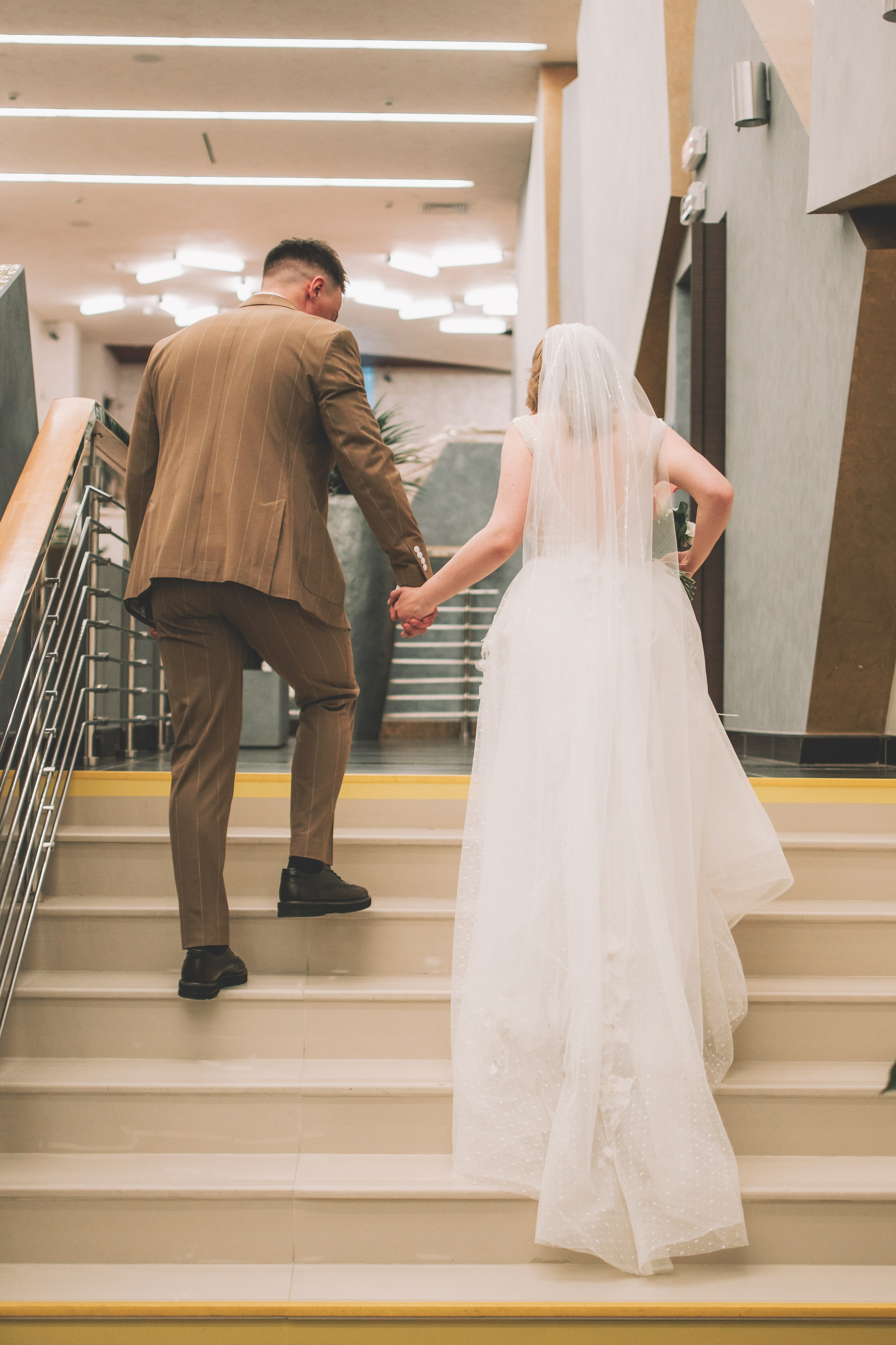 Альберт и Анастасия (Студийная фотосессия, роспись в ДК Нефтяник + фотосессия с гостями). Семейный и свадебный фотограф Губкинский и Ставрополь