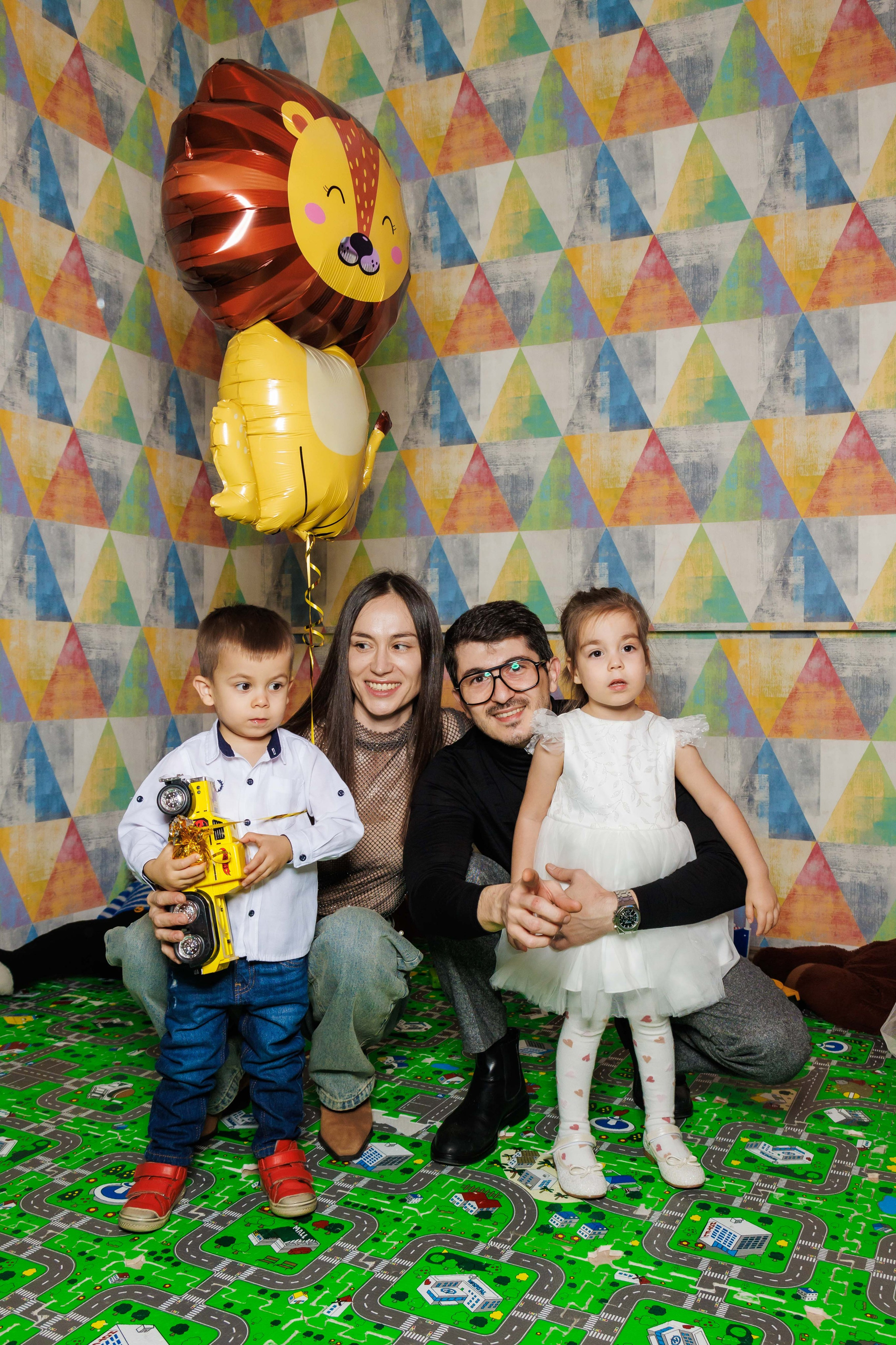 День рождения в ресторане. Фотограф в Москве Дмитрий Емельянов