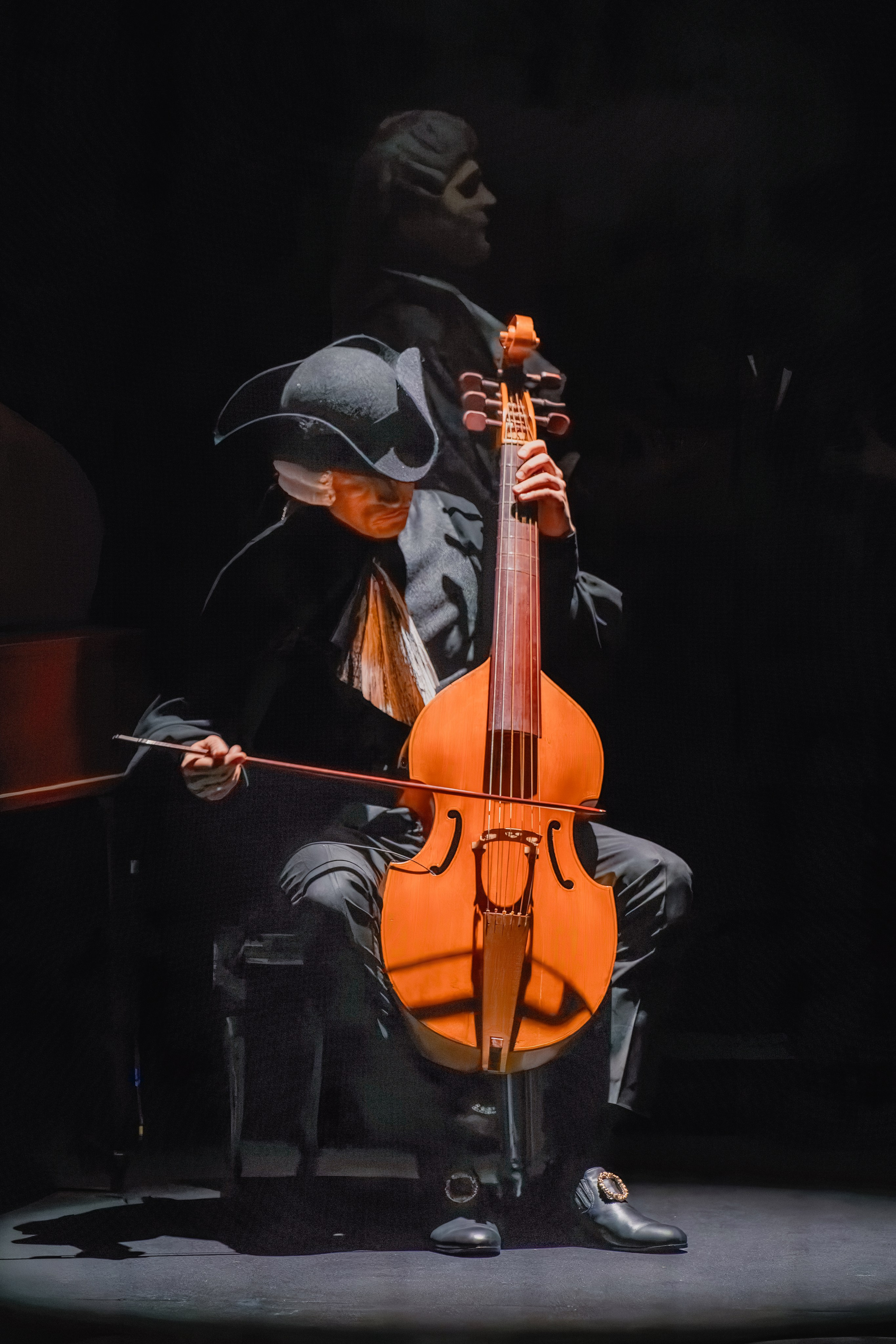 Театр Терезы Дуровой: Моцарт и Сальери. Сайт фотографа Сергея Абрамова