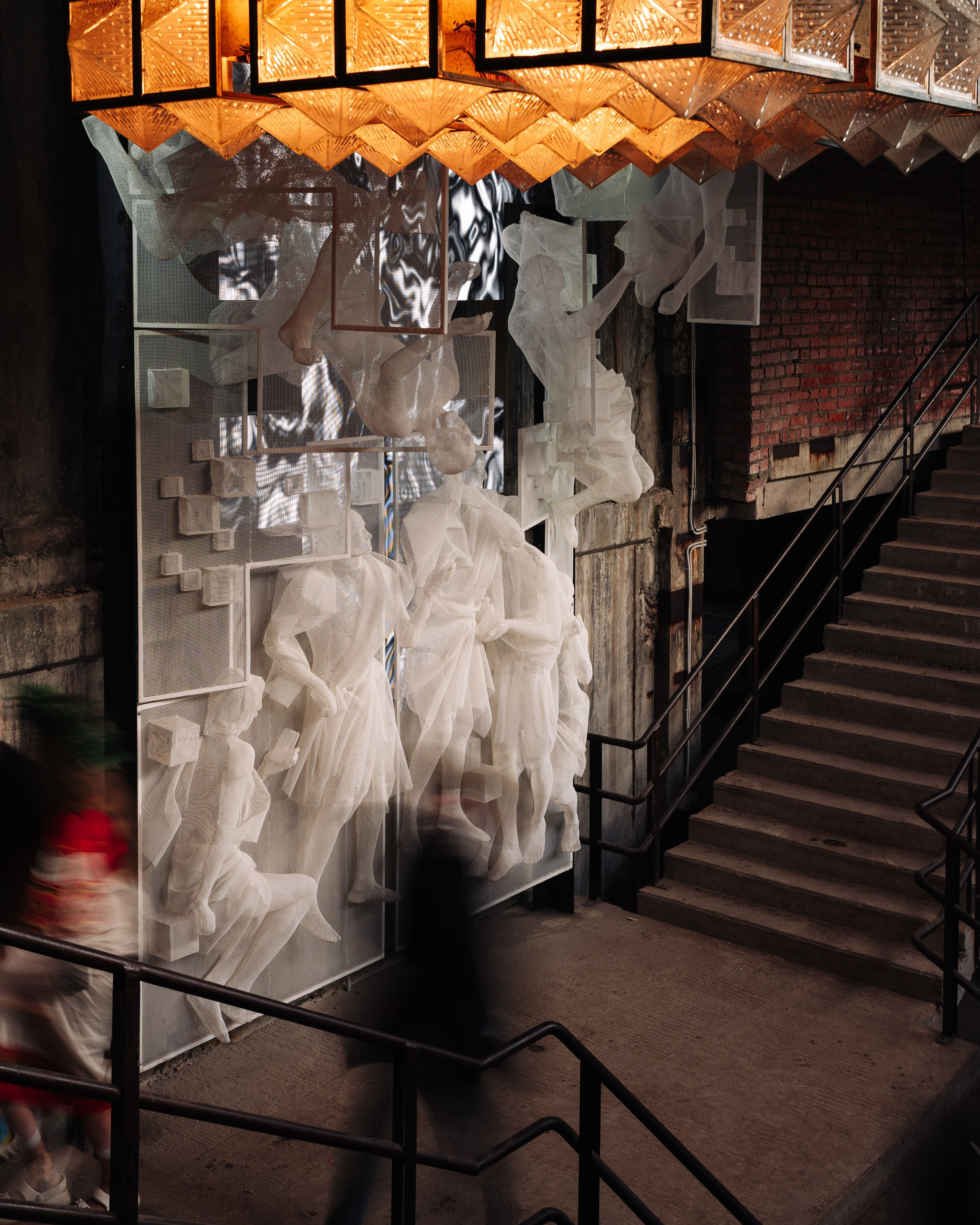 Outline 2024. @tomrus: Рустам Шагиморданов — фотограф