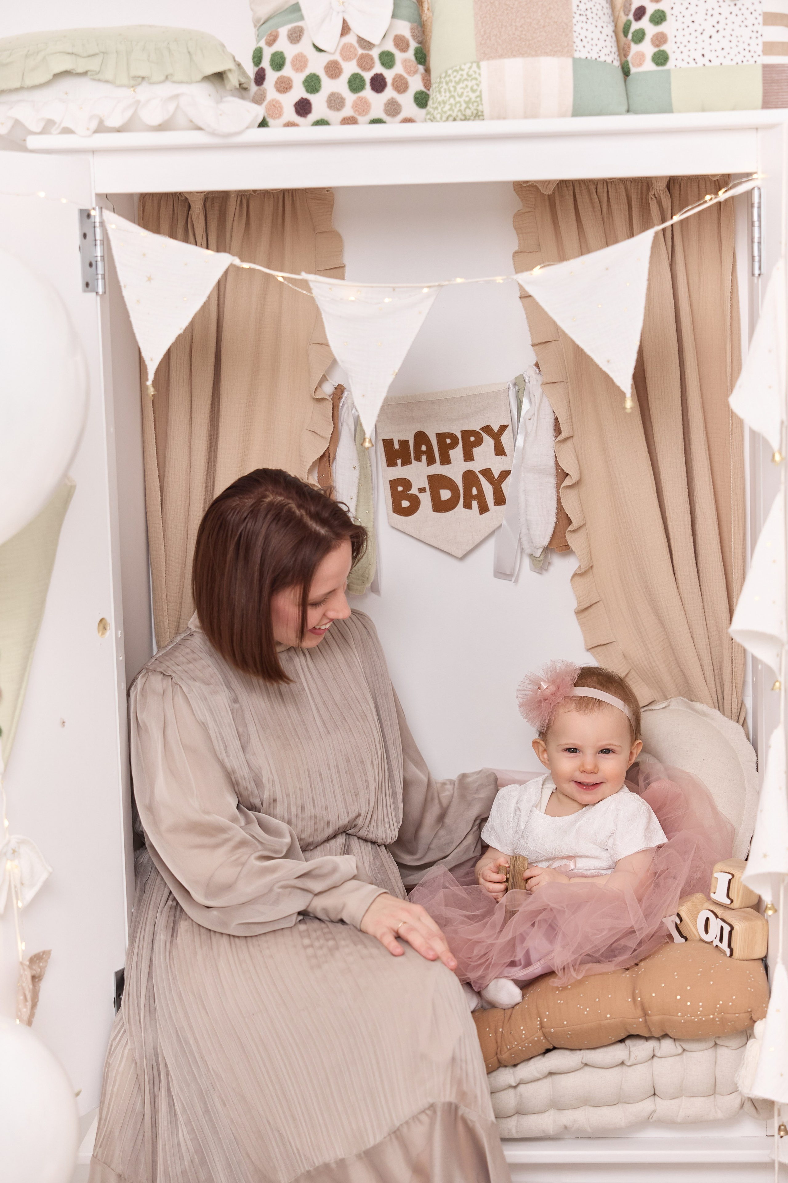 Сонечка 1 годик. Kharchenkotatianaweddingphoto