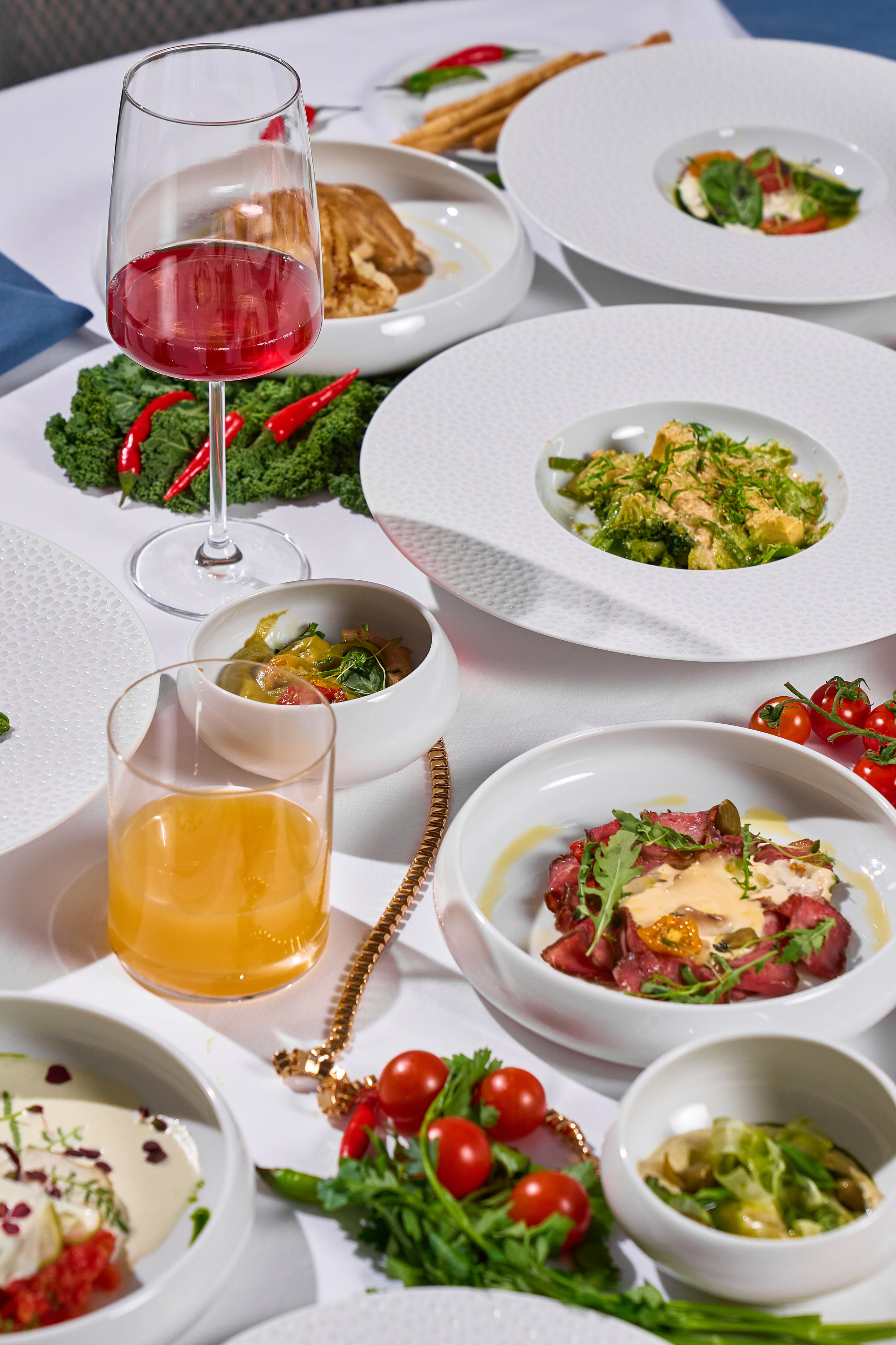 COSMOS ITALY — СЪЕМКА МЕНЮ