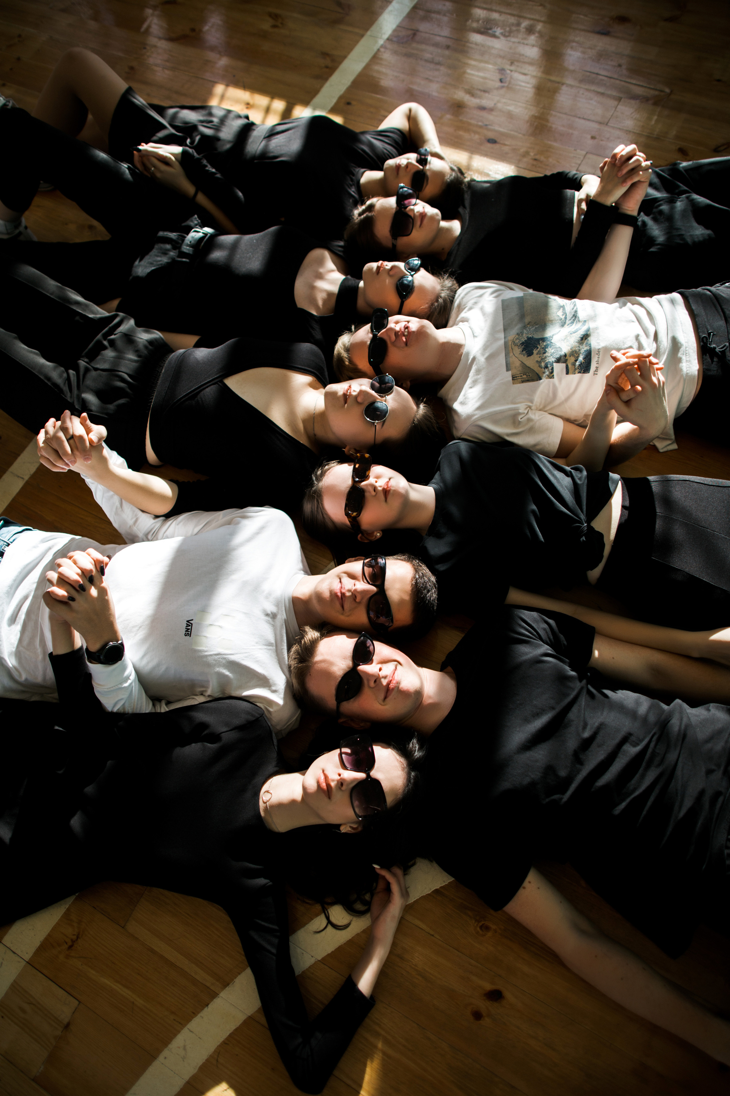 Фотосессия на выпускной альбом 11 класс Саратов. Выпускные альбомы Саратов Энгельс фотограф Титова Ирина