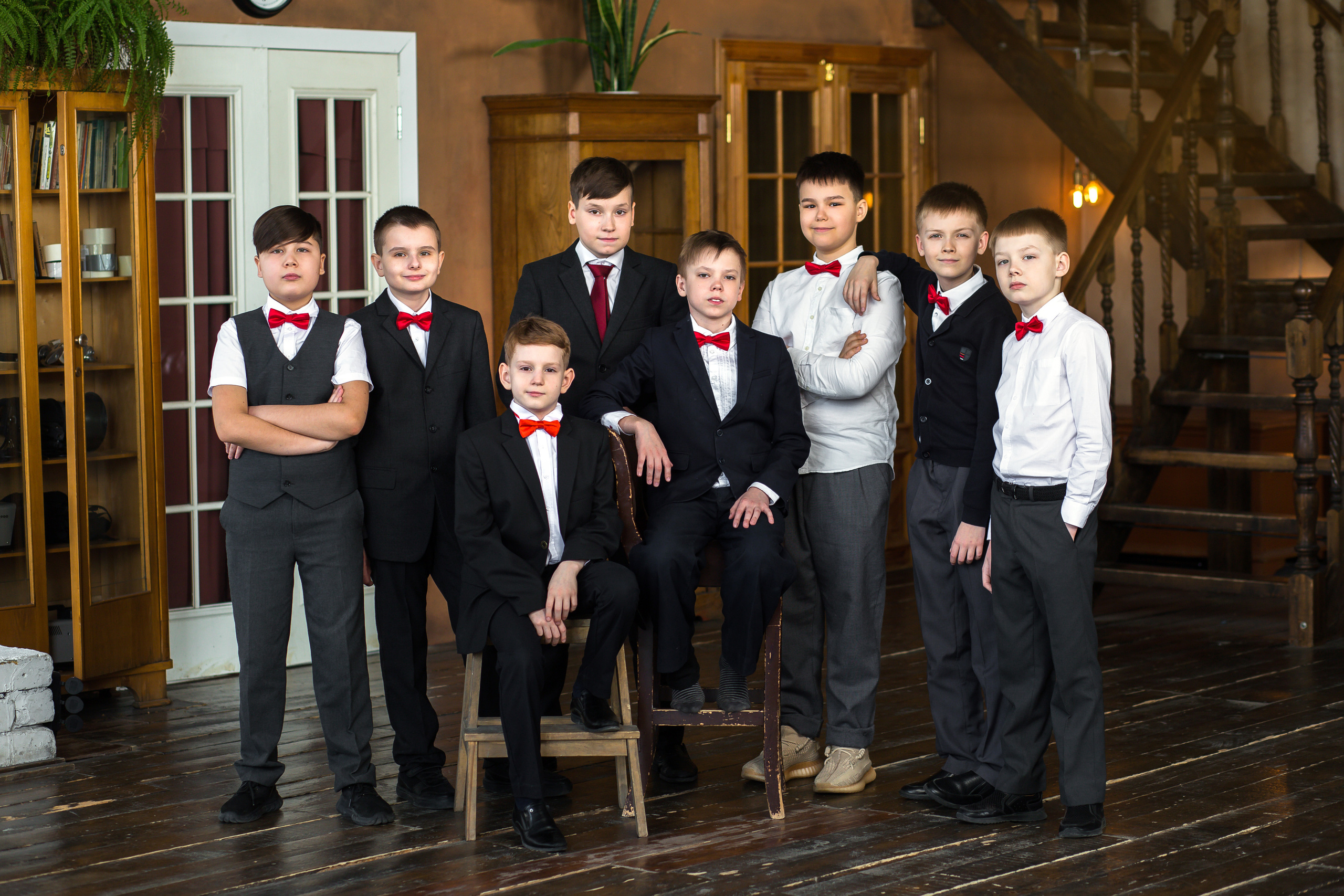 Выпускные альбомы 4класс. Выпускные альбомы Саратов Энгельс фотограф Титова Ирина