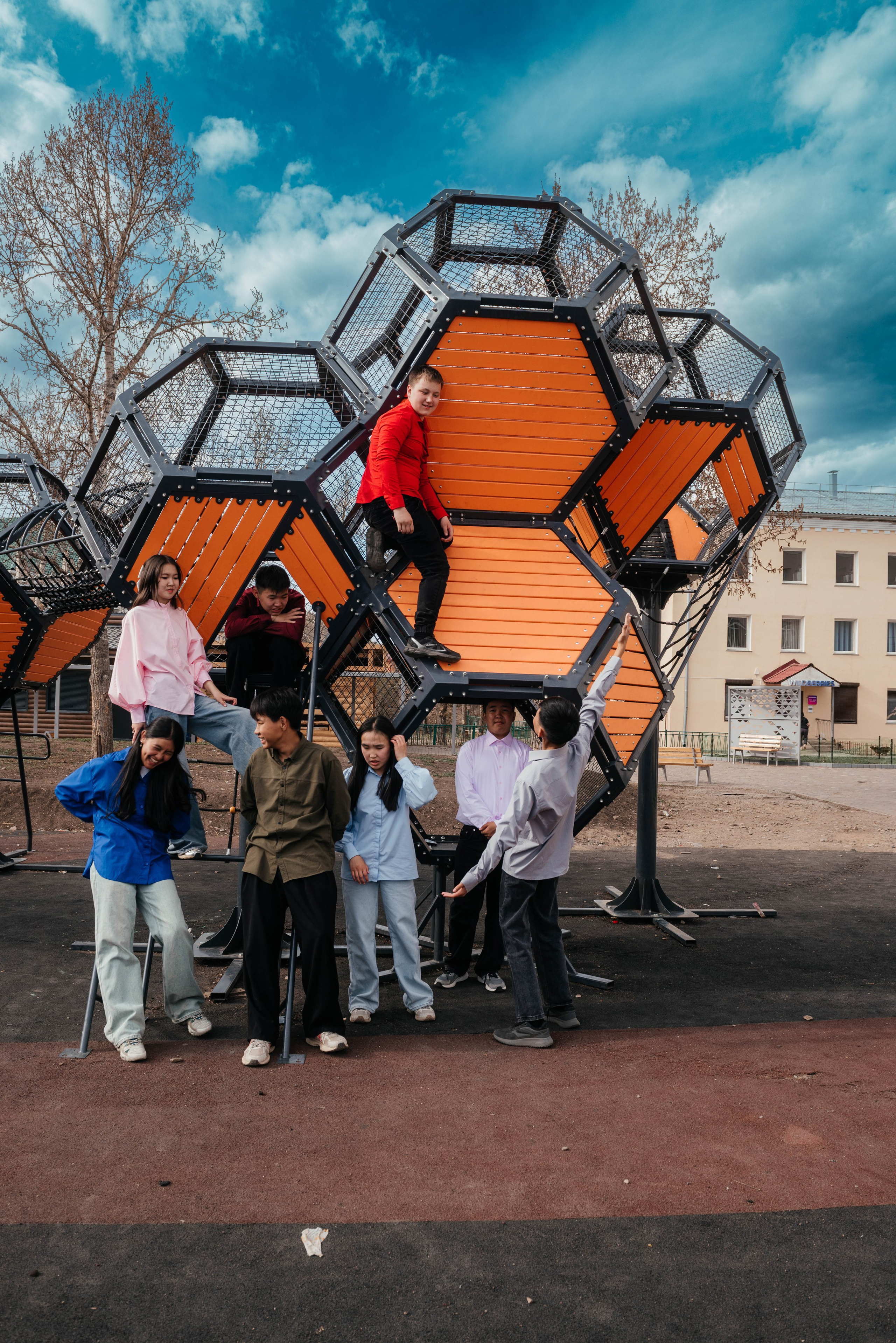 Выпускной фотоальбом для средней школы. Фотограф Эллина Дар г. Улан-Удэ