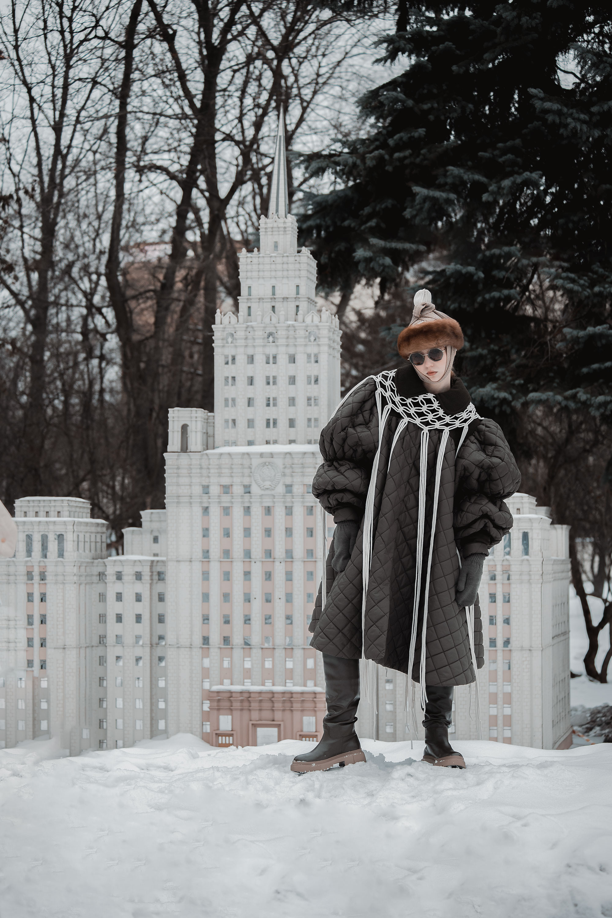 Сталинские Высотки. Семейный, индивидуальный фотограф в Москве Ангели Марина