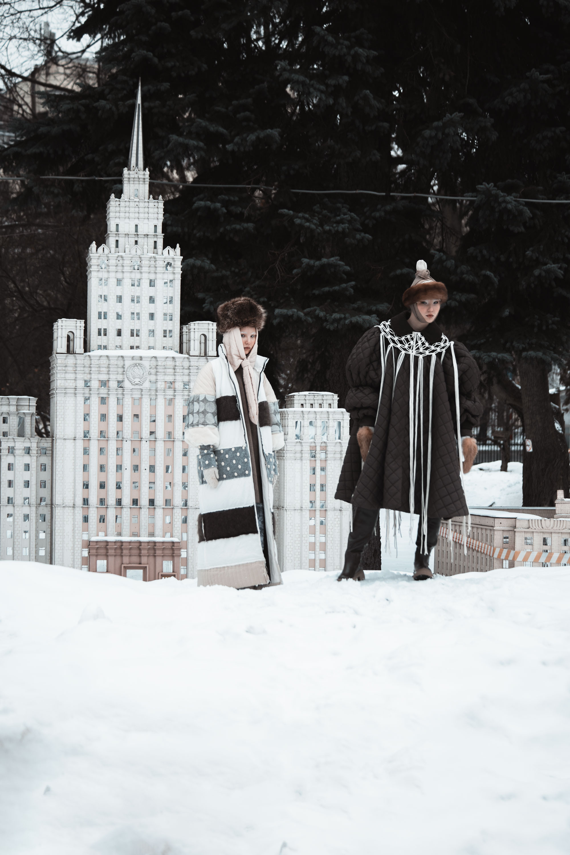 Сталинские Высотки. Семейный, индивидуальный фотограф в Москве Ангели Марина