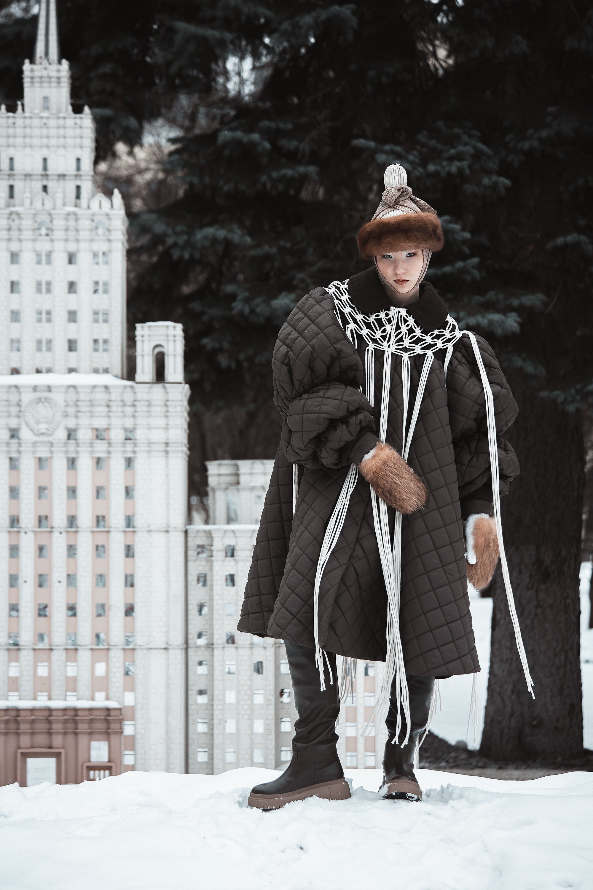 Сталинские Высотки. Семейный, индивидуальный фотограф в Москве Ангели Марина