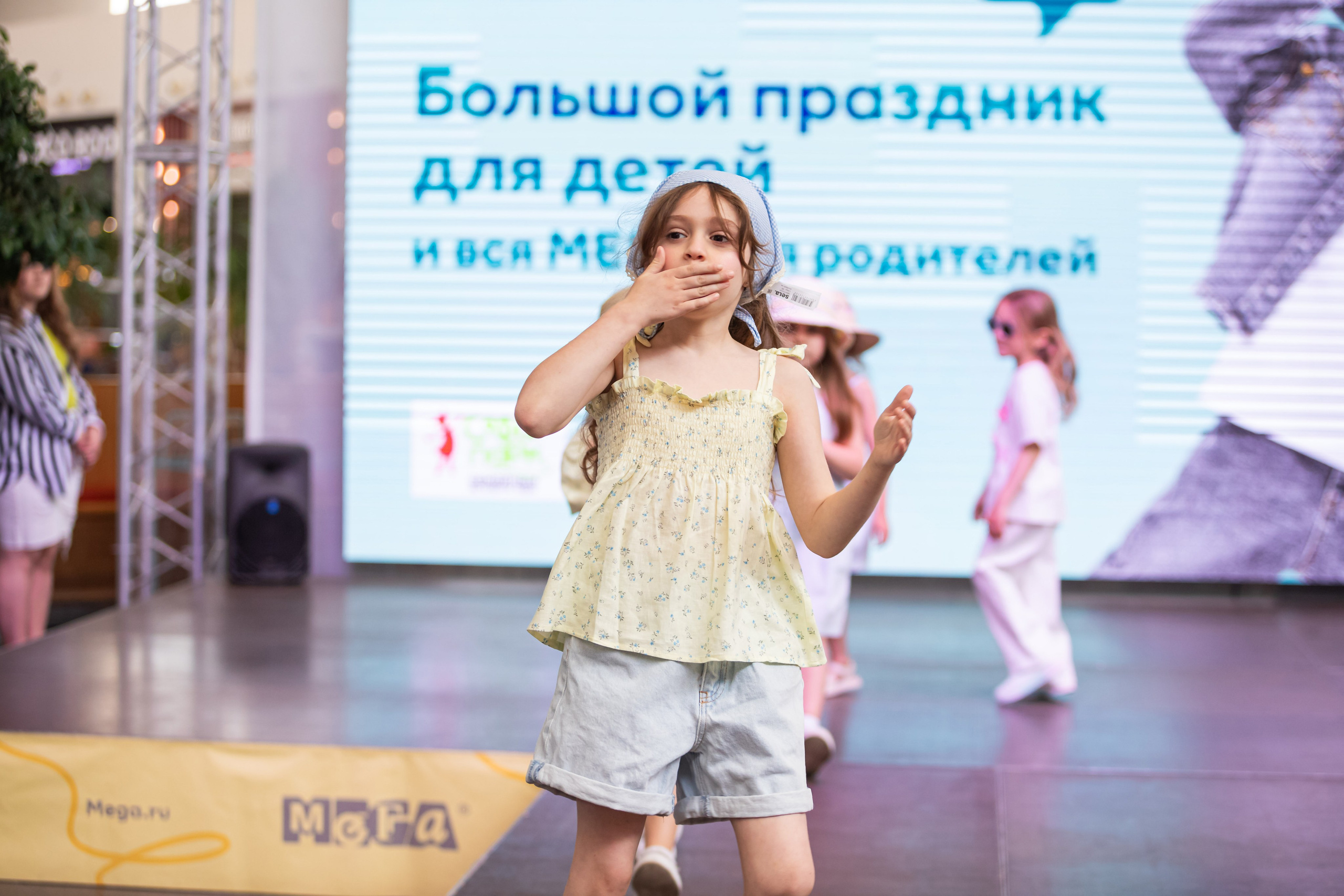 Детский показ мод. Анна Мальцева | Фотограф в Новосибирске