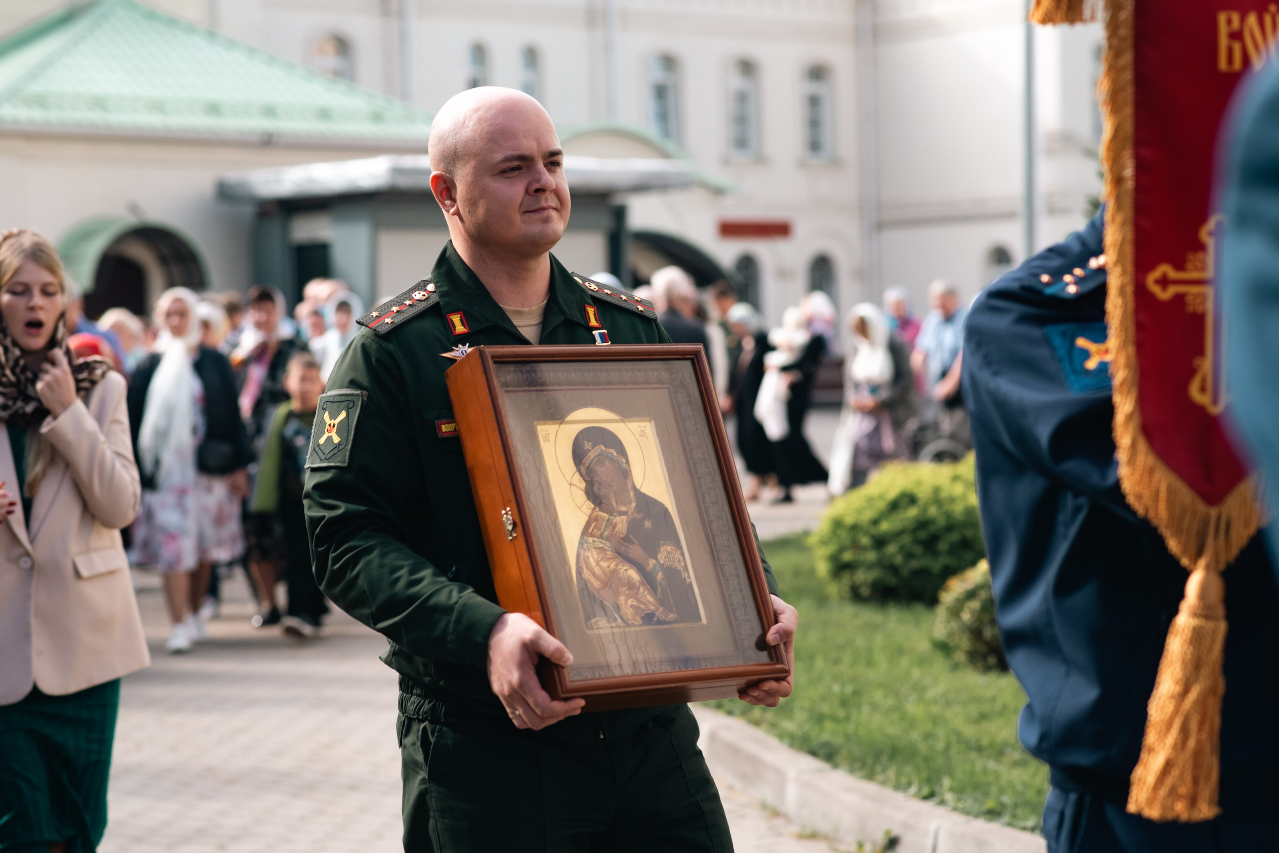 Храм Андрея Боголюбского, служба с участием войск РХБ защиты. Фотограф, визажист. Москва