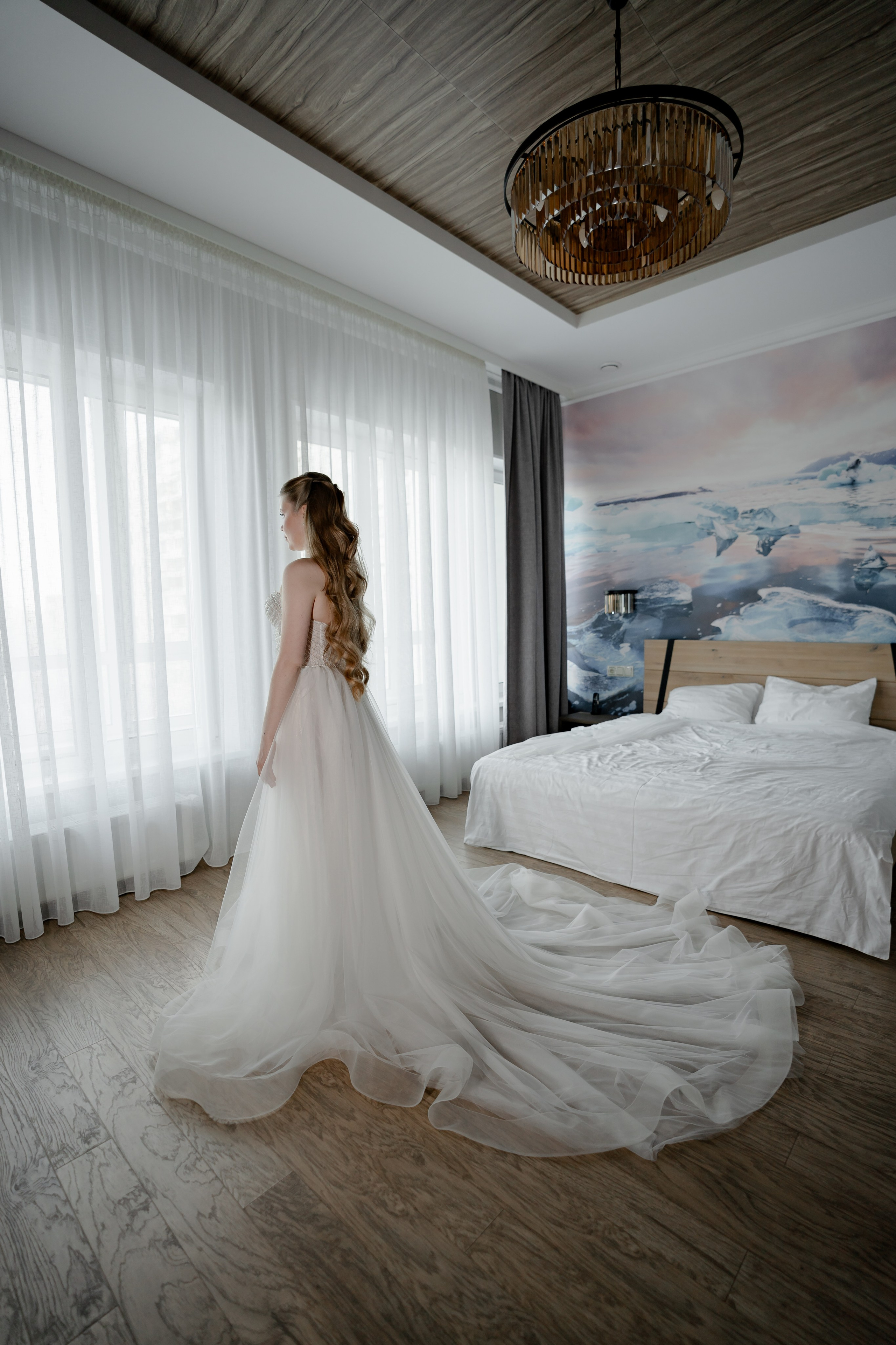 СВАДЕБНАЯ СЬЕМКА СБОРОВ В ОТЕЛЕ И ВЫЕЗД НА ЦЕРЕМОНИЮ (СНЯТО В СИБИРЕ В НИЖНЕВАРТОВСКЕ)М. Профессиональный фотограф, Санкт-Петербург — Виктория Богомолова