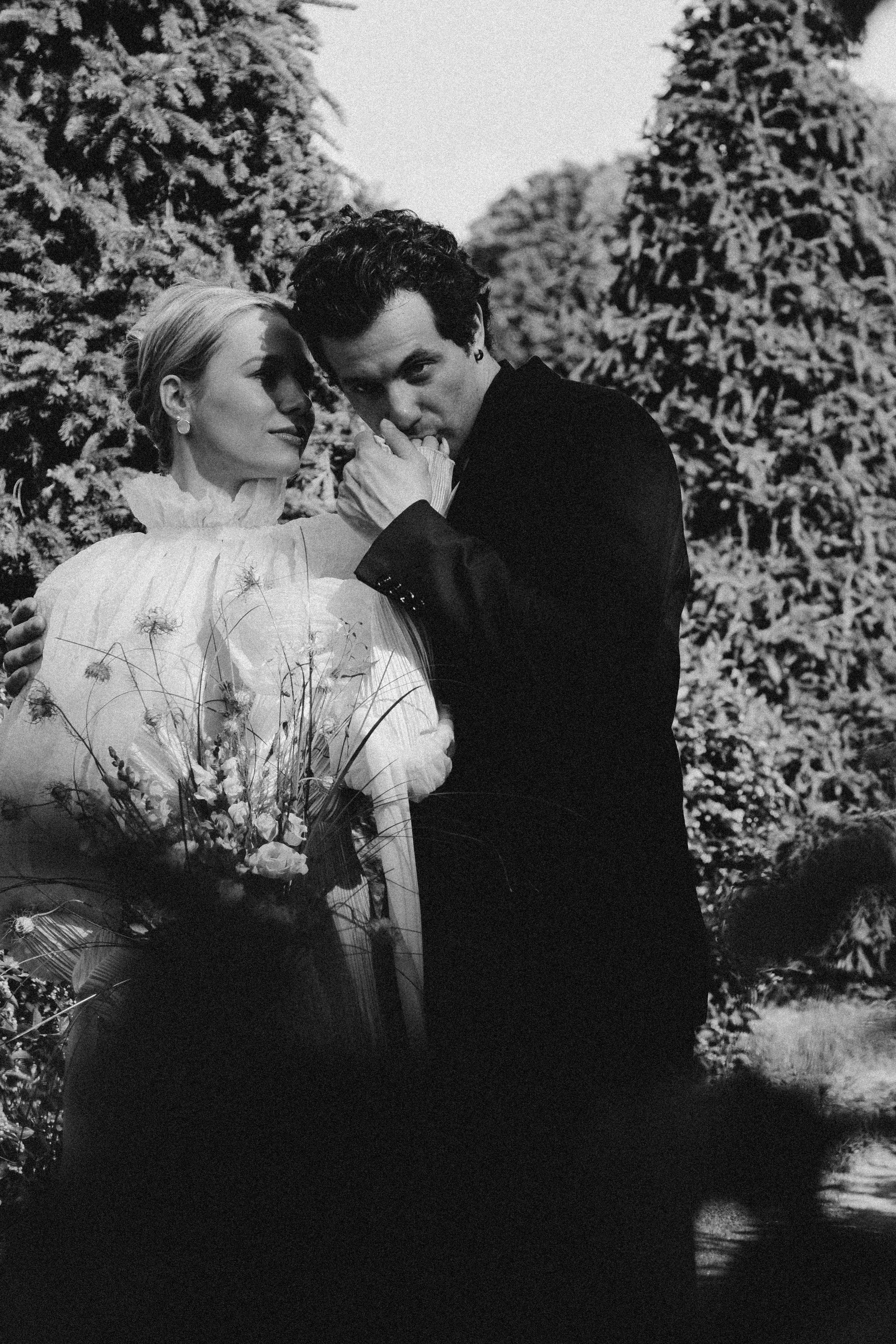 СВАДЕБНАЯ СЬЕМКА В ПАРКЕ ОРАНИЕНБАУМ. Профессиональный фотограф, Санкт-Петербург — Виктория Богомолова