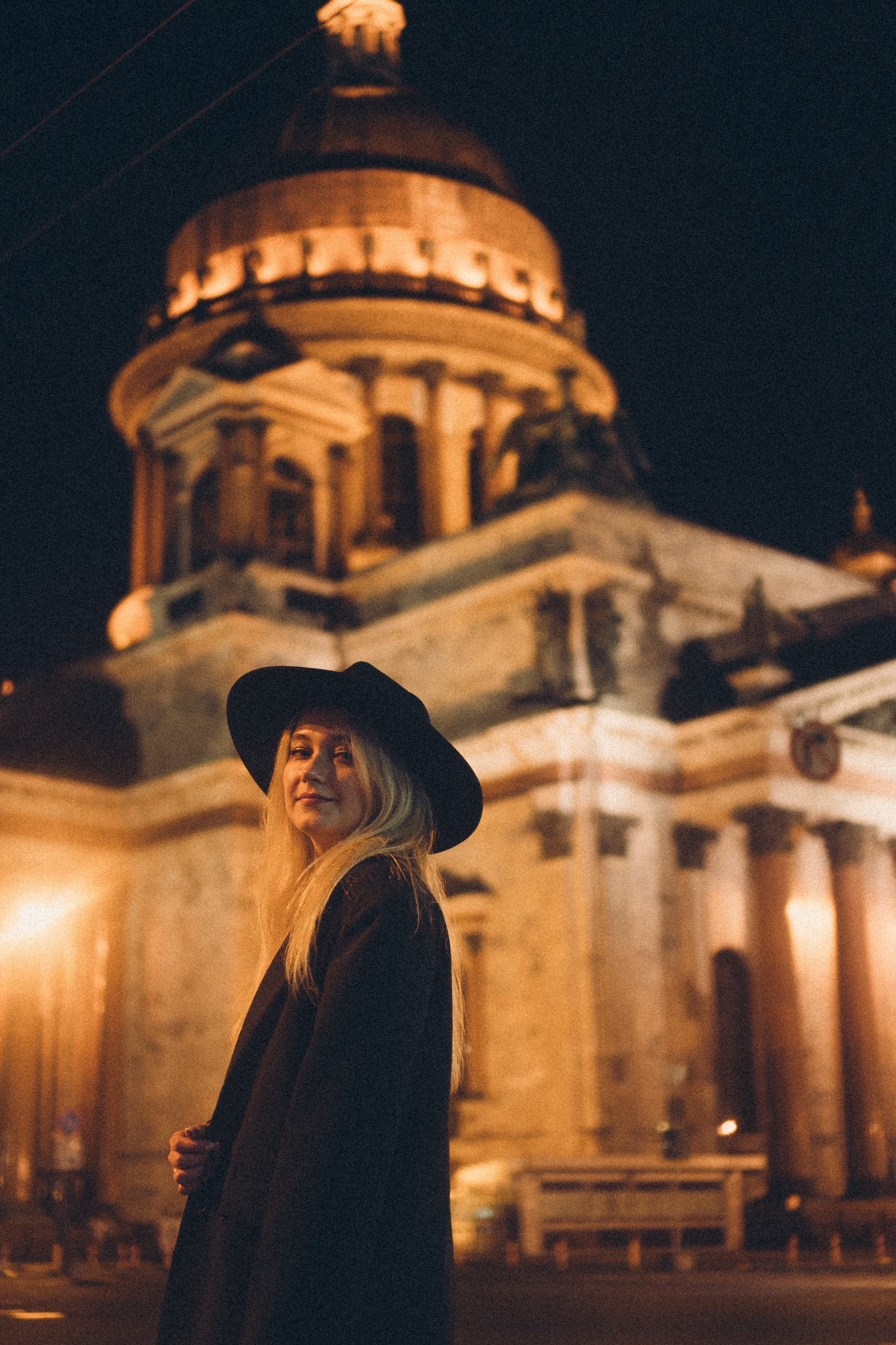 ПРОГУЛКА ПО НОЧНОМУ ГОРОДУ. Профессиональный фотограф, Санкт-Петербург — Виктория Богомолова