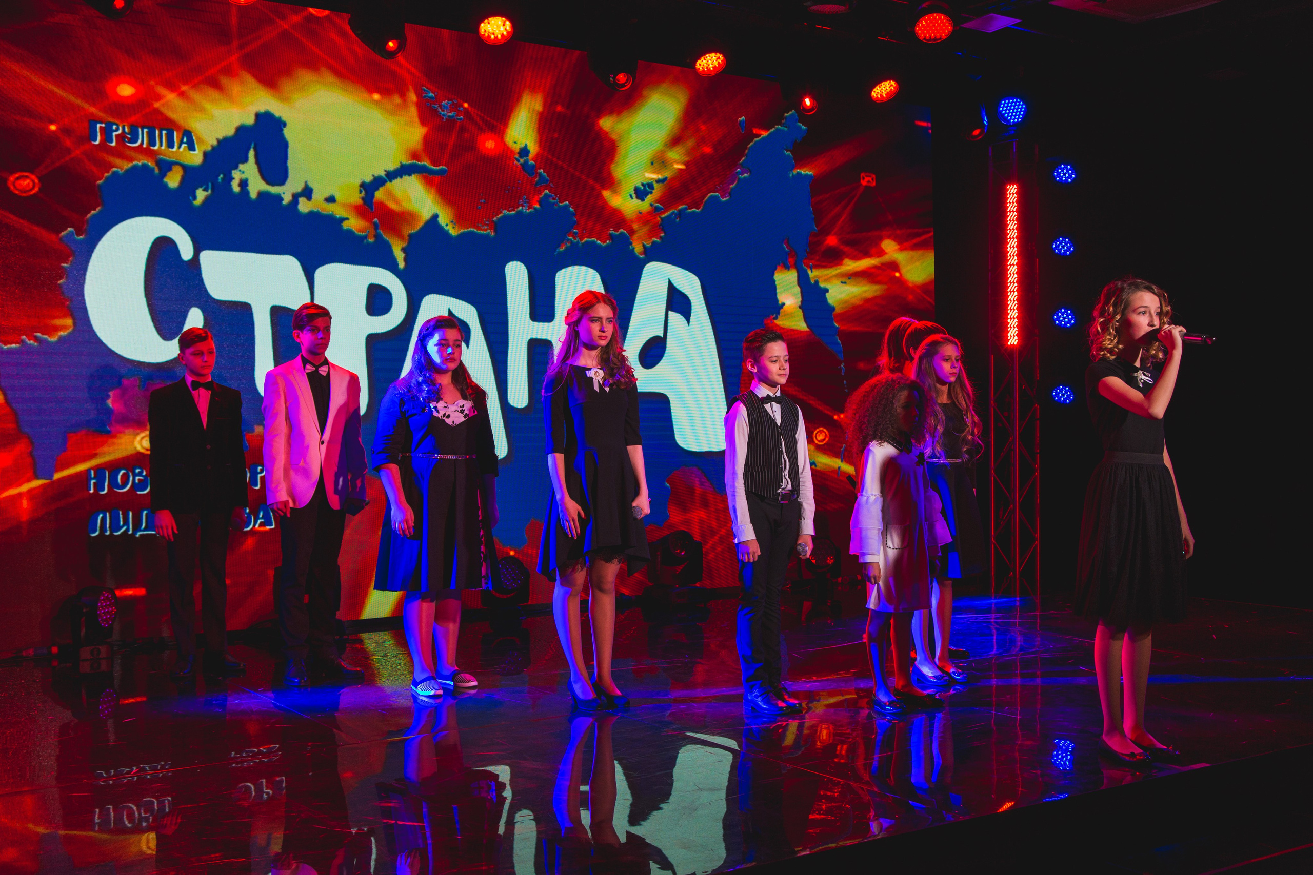 О2ТВ группа СТРАНА. Видеооператор/Фотограф Николай Завьялов