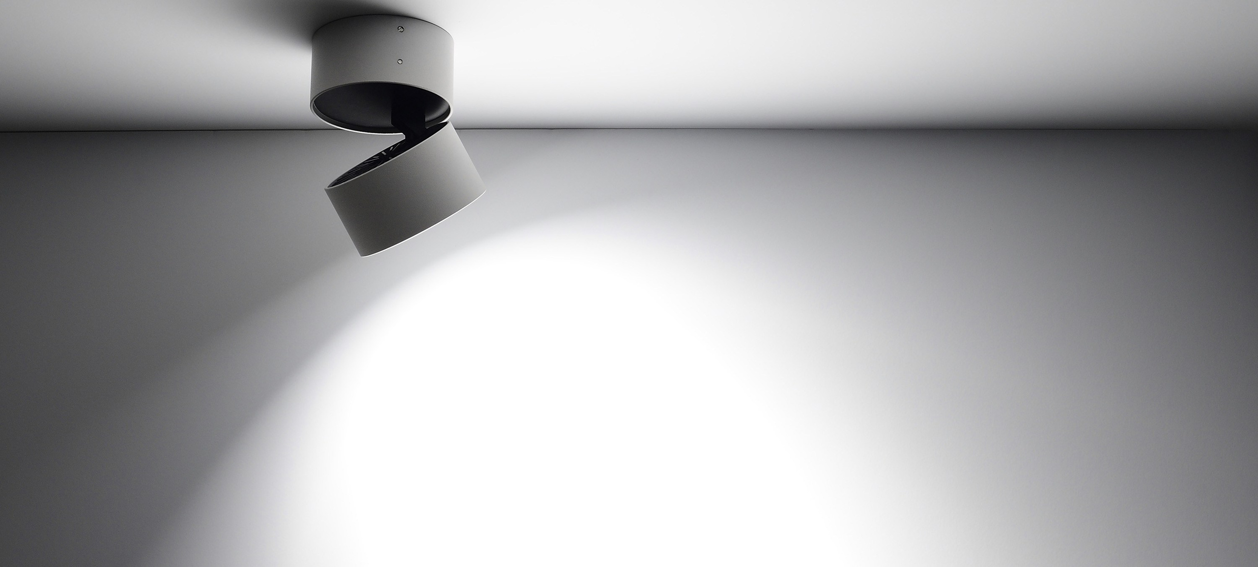 Фотосъёмка светового оборудования. Съемка люстр и светильников