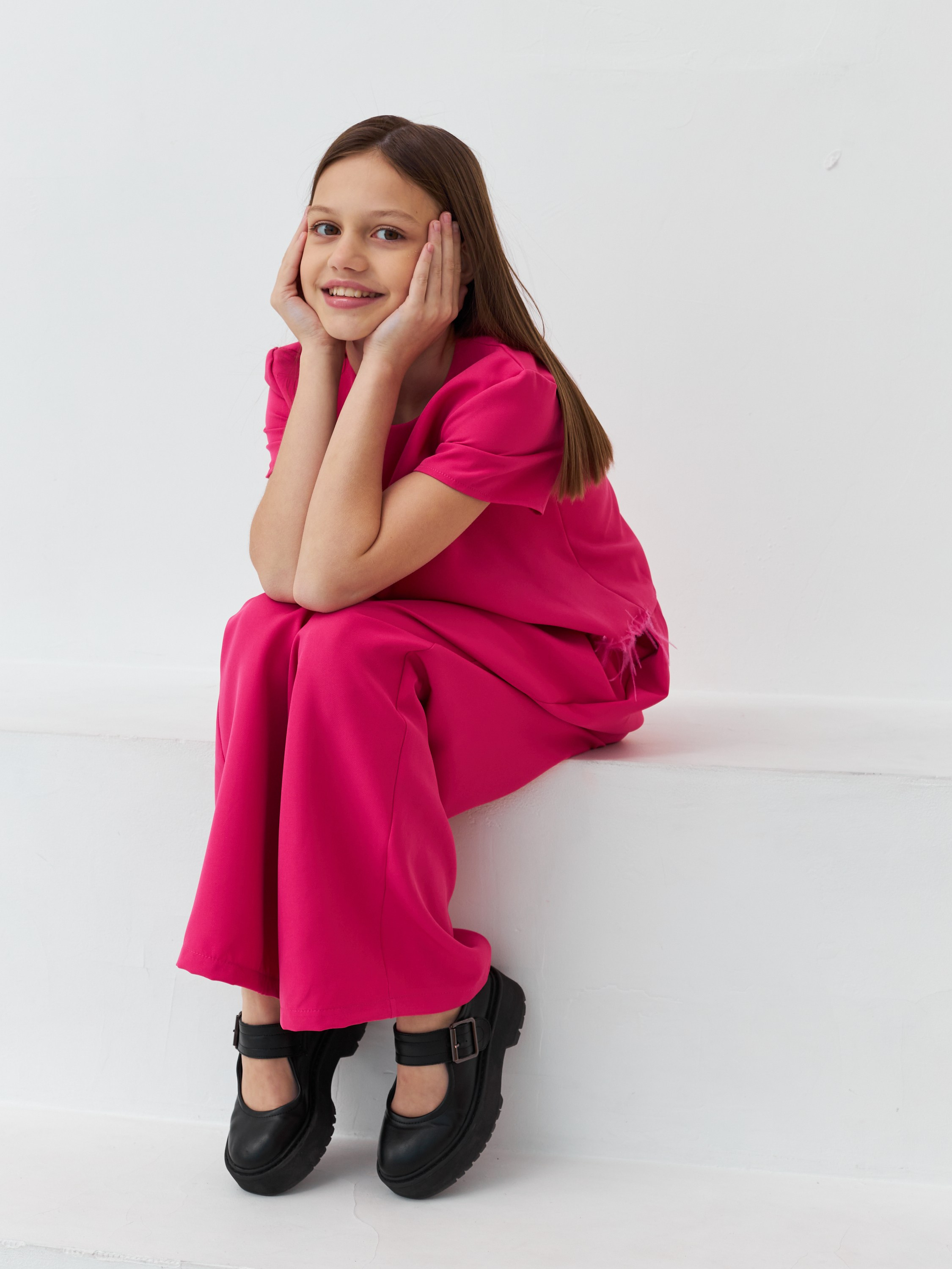 Фотосъемка детских новогодних костюмов Екатеринбург Wildberries ВБ Ozon Озон фотосессия детей Екб заказать цена фотосъемка товара WB карнава. Фотограф Екатеринбург Анастасия Жерновская | Маркетплейсы и нейрофото