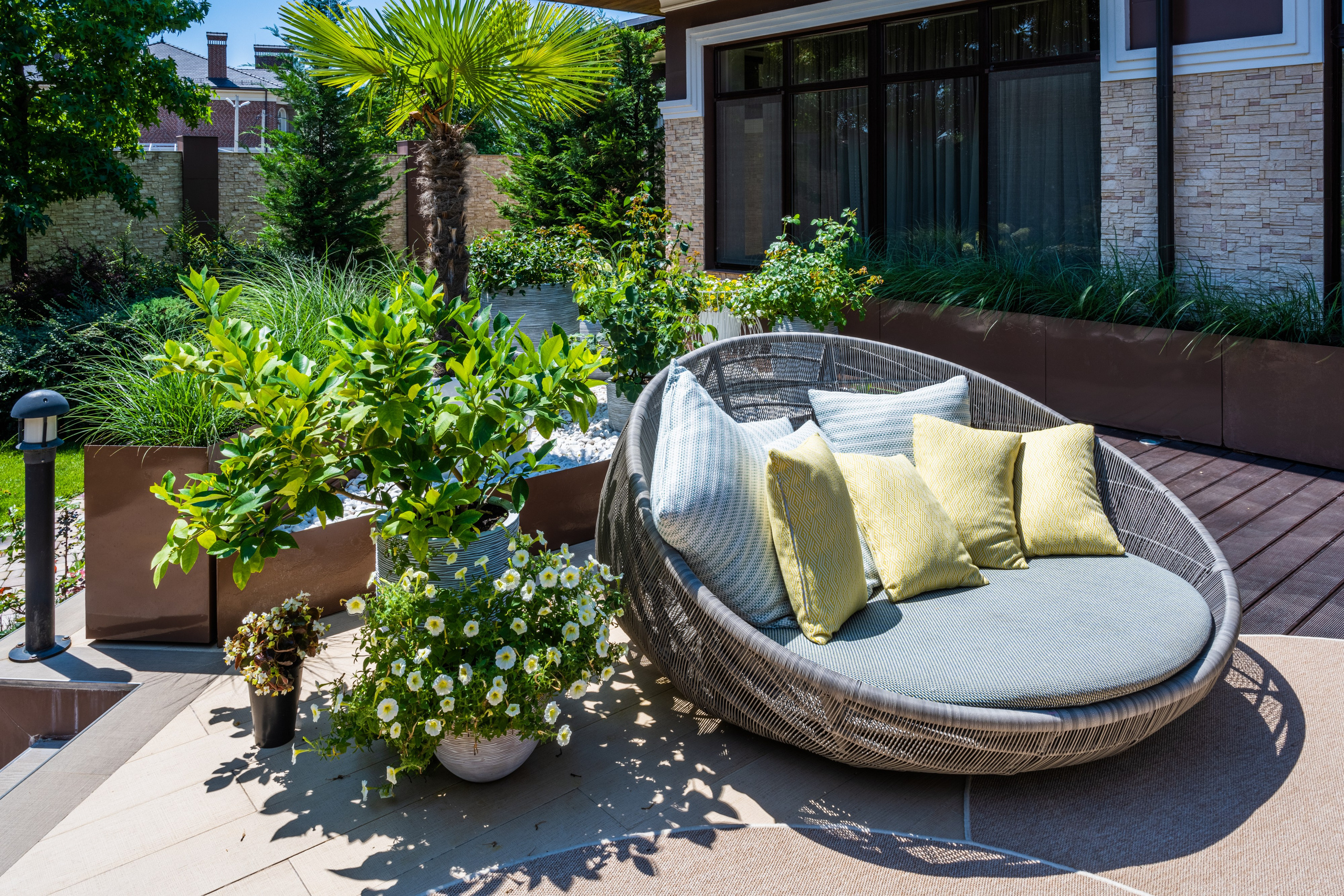 Цветущая веранда. Интерьерный фотограф Краснодар Денис Педань