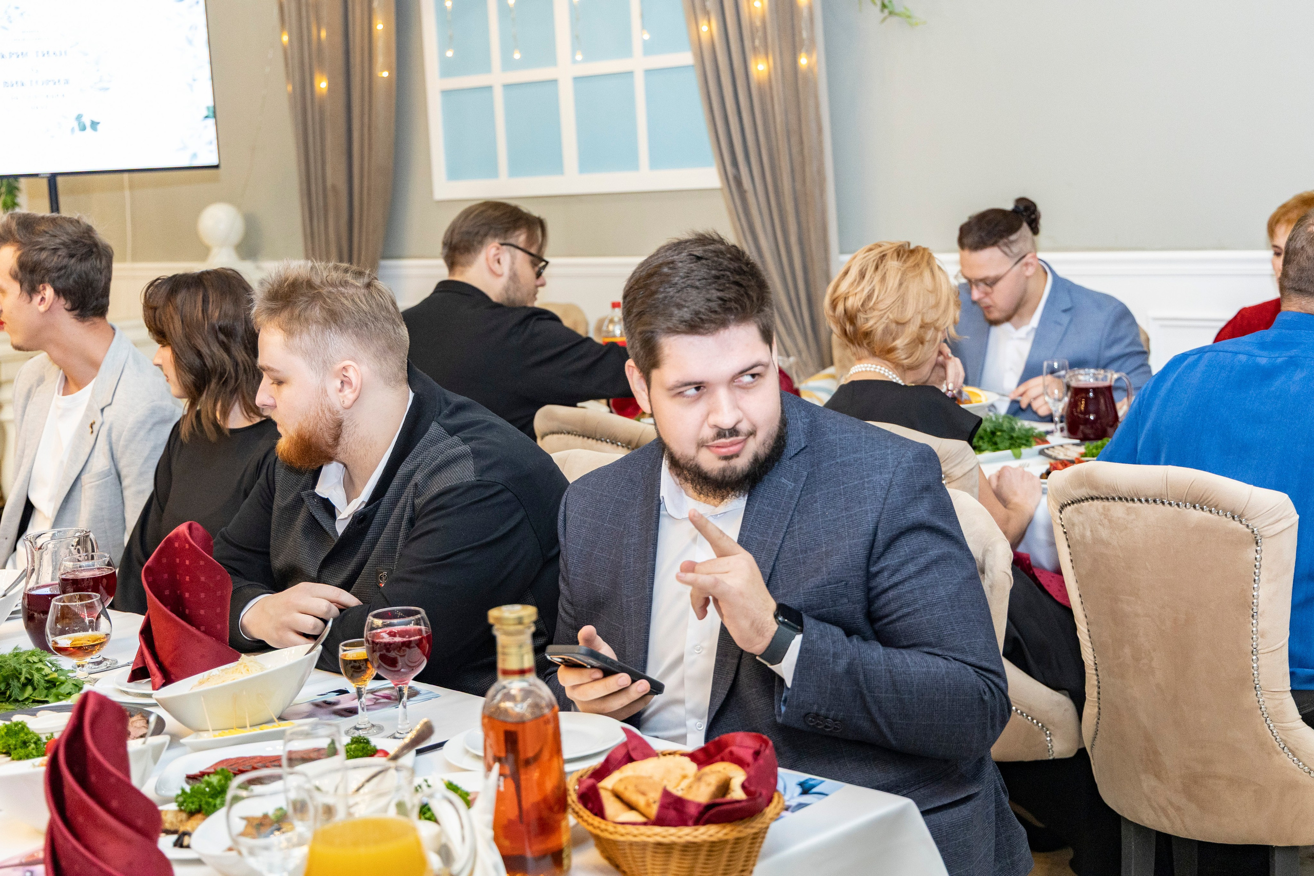 Свадебная фотосессия свадебный фотограф Татьяна Марсуверских свадебная фотопрогулка Москва Жуковский. Фотограф для маркетплейсов, фотоуслуги в Жуковском Татьяна Марсуверских