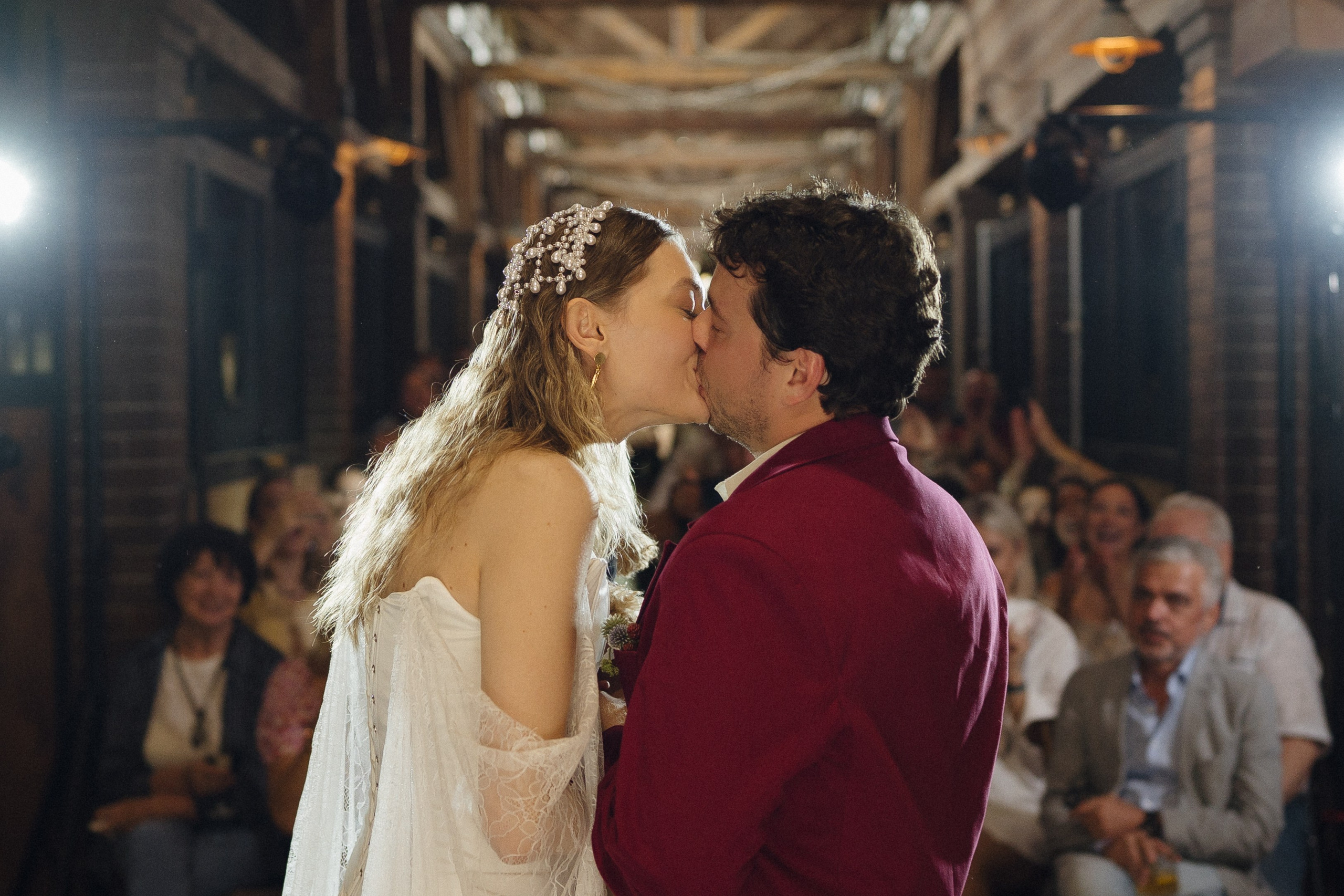 Куда иголочка — туда и ниточка. Свадебный фотограф Наташа Алешина