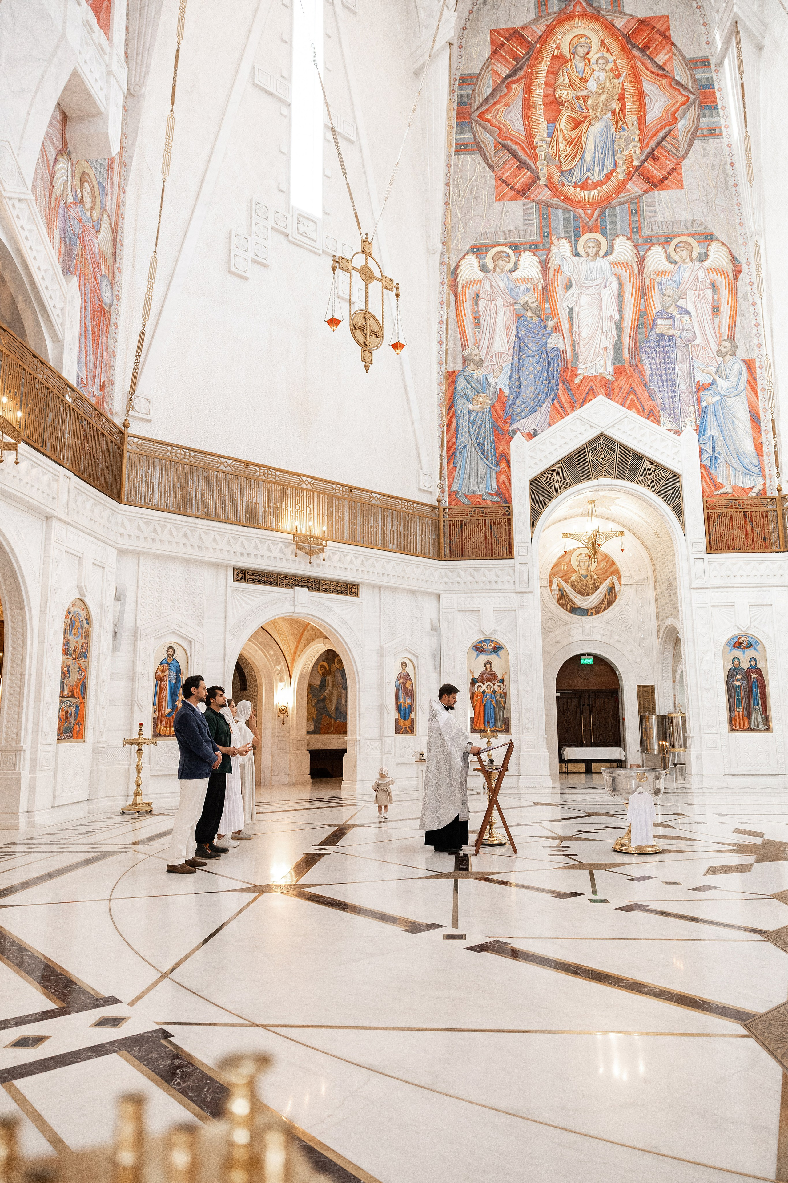 Крещение Аделины. Фотограф Крещение, Выписка москва