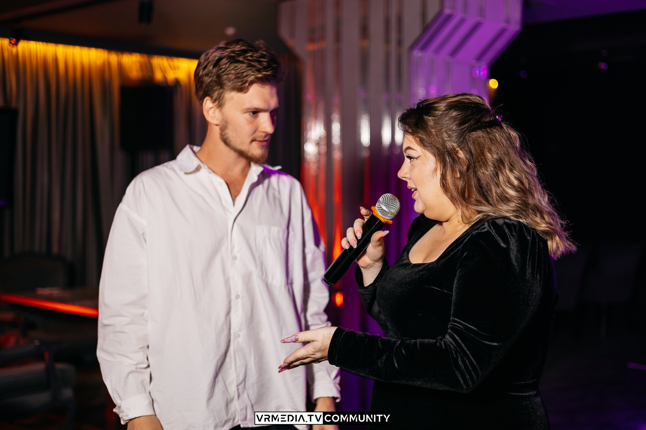 Караоке-бар «Volna»: Золотые 2000-е