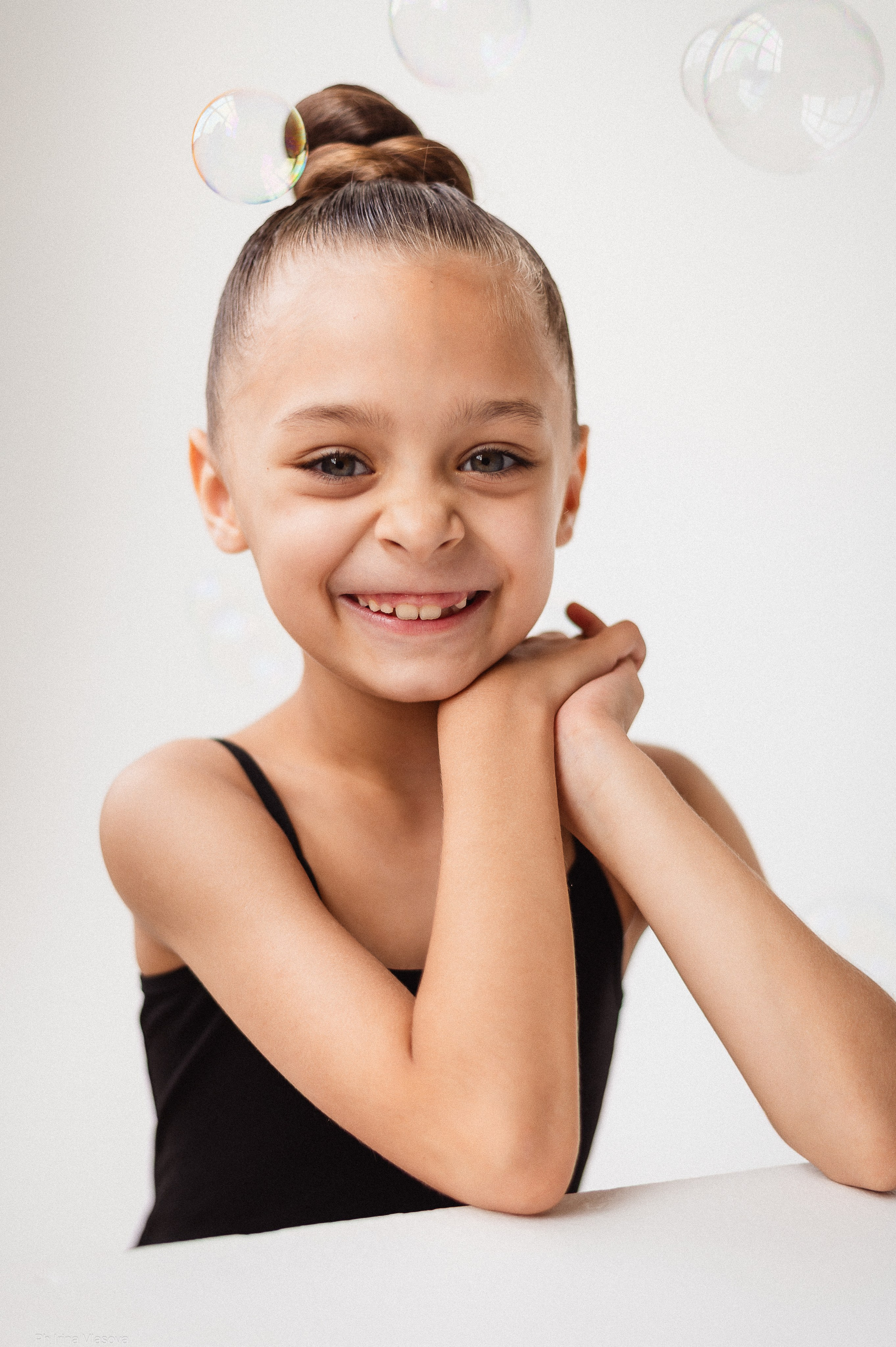 Девичий портрет маленькие артисты (дети 4-8 лет). Спортивный и портретный фотограф