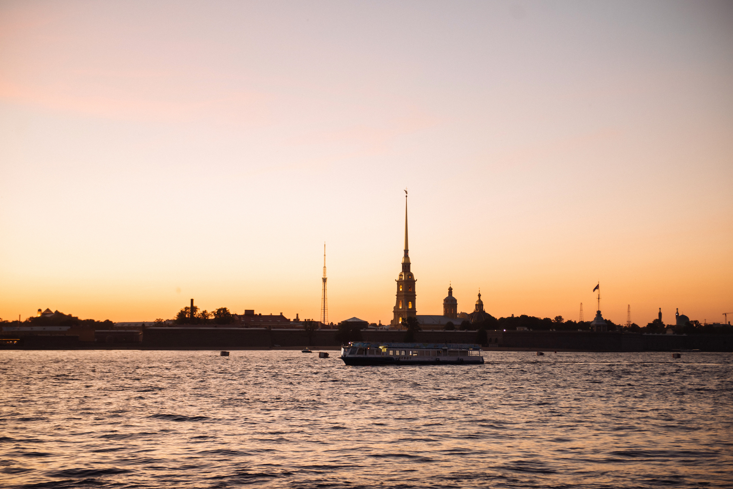 Ирина и Ефим|Питер по любви. Свадебный, портретный, фотограф беременности в Нижнем Новгороде Алина Зиновьева