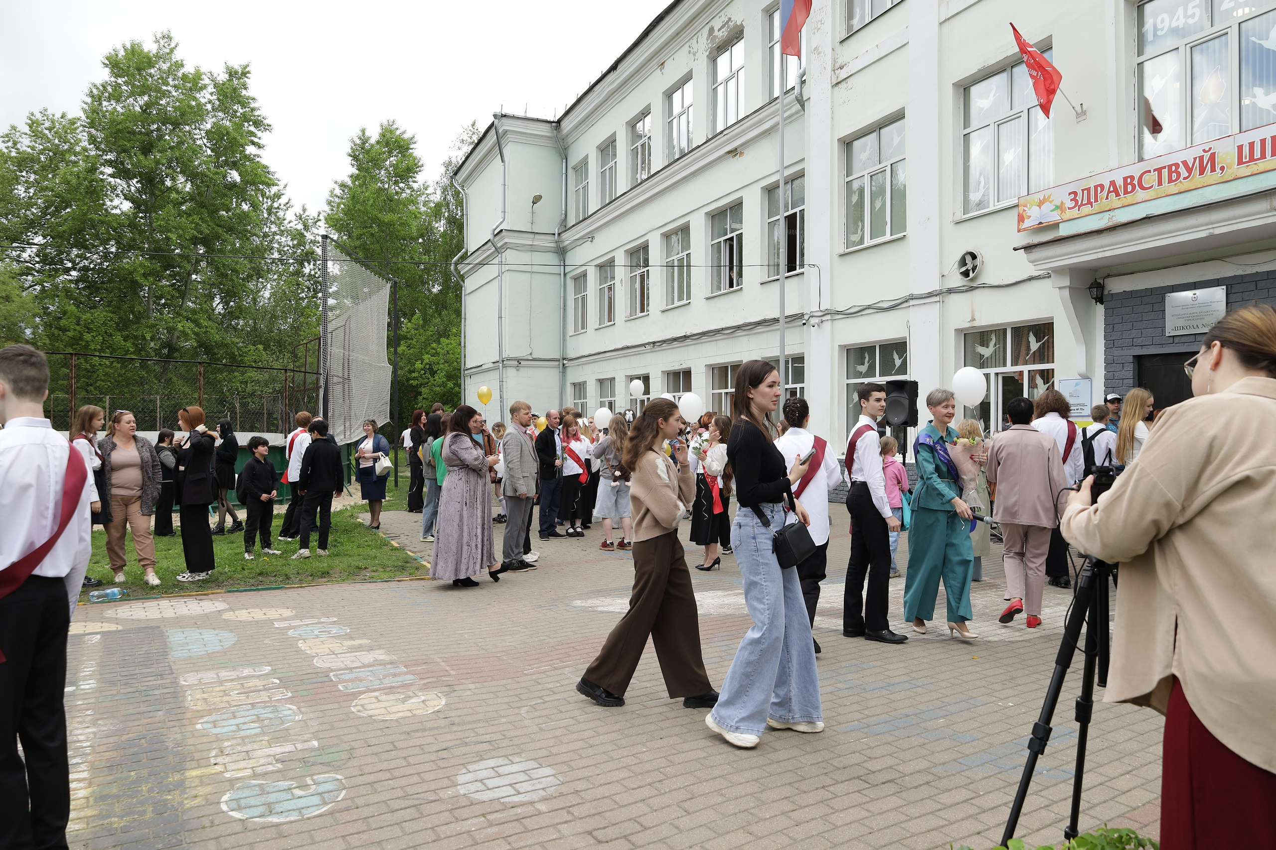 Последний звонок. Фотограф Надршина Лилия