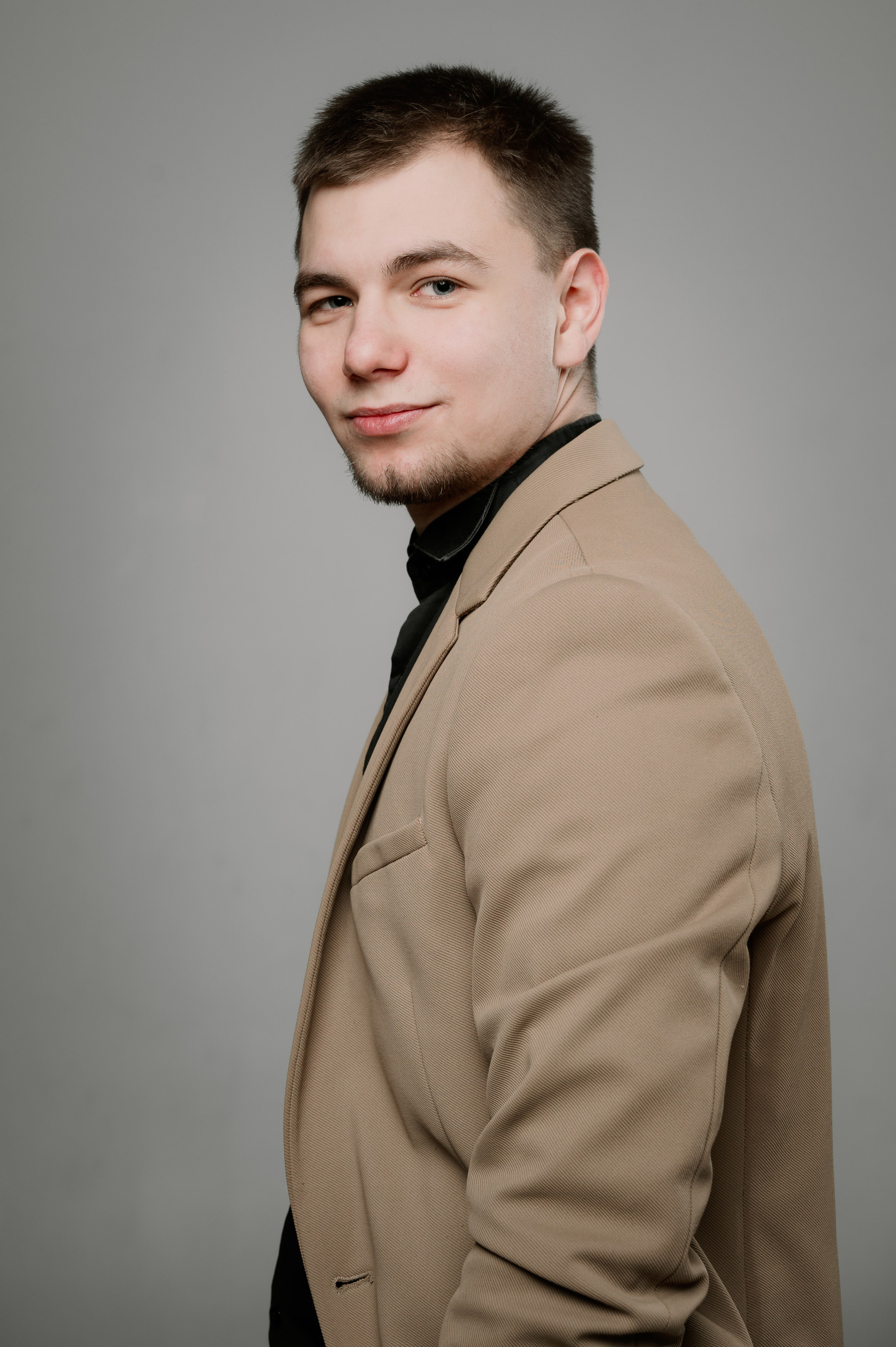 Ведущий ярких событий. Свадебный фотограф Константинова Елена