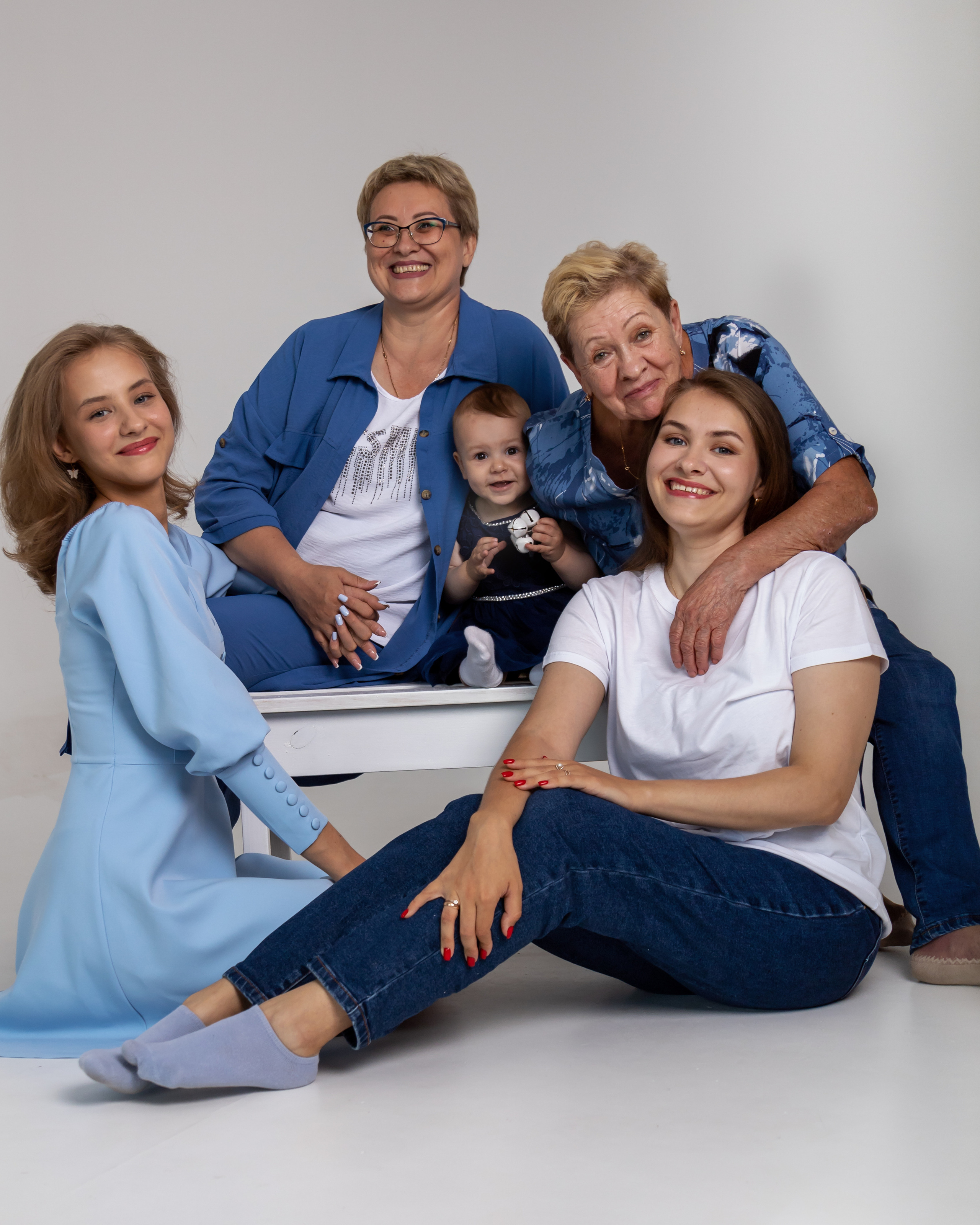 Семья из девчонок. Семейный фотограф в Абакане Любовь Халявина