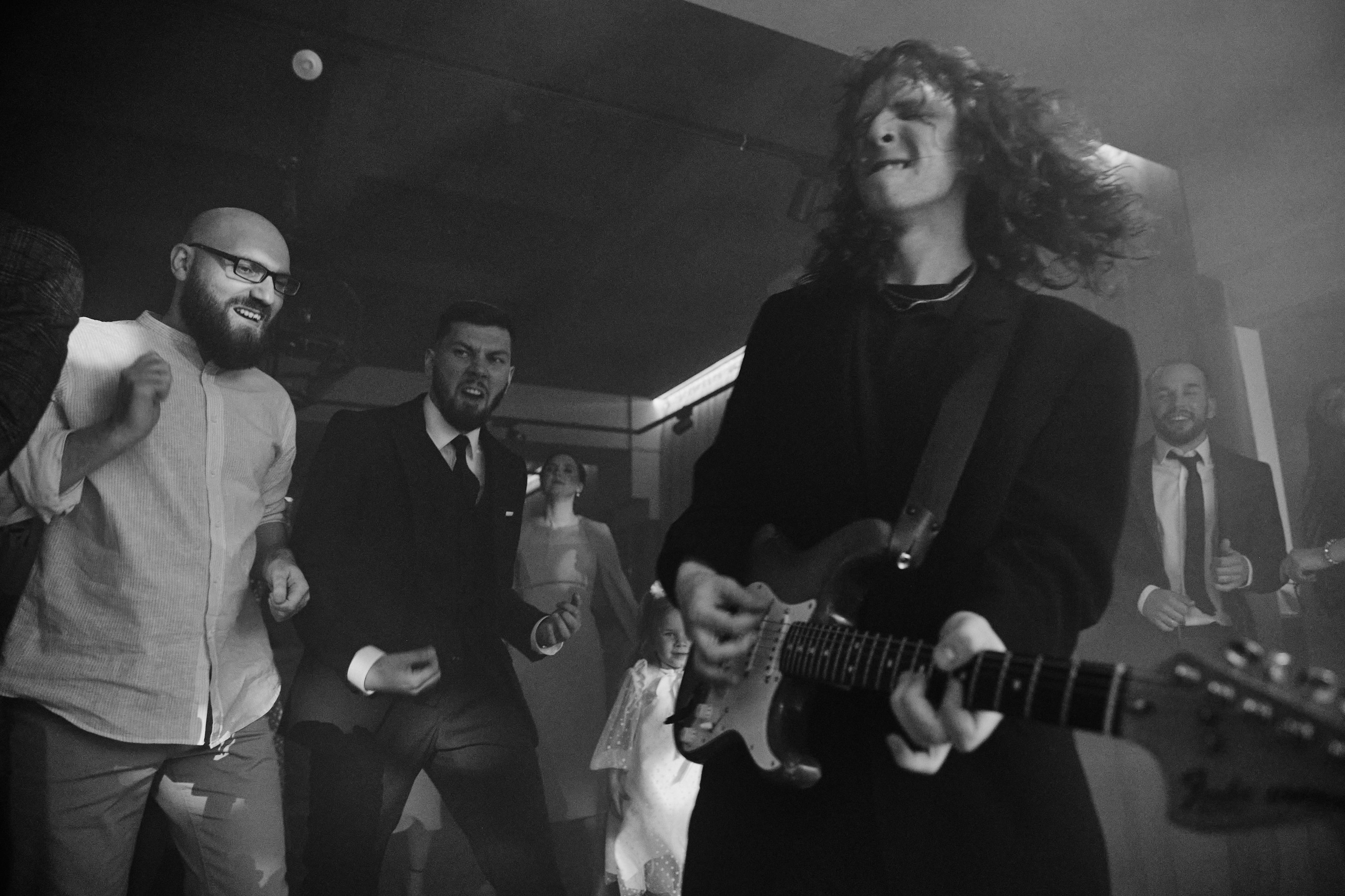 ETHEREAL MOMENTS. Дмитрий Мазуркевич: Профессиональный Репортажный Фотограф