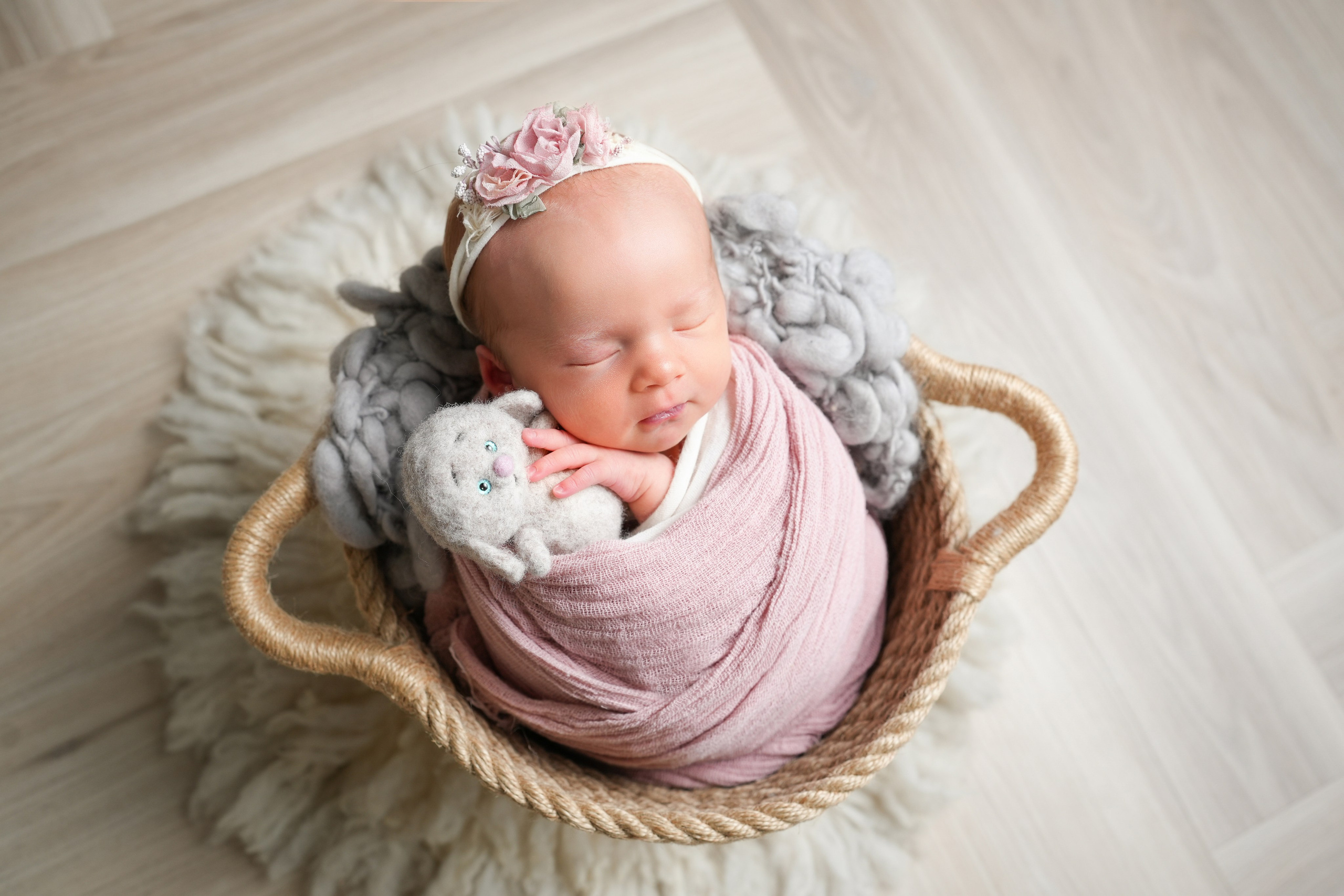 Newborn. Фотограф новорожденных и детский фотограф в Екатеринбурге Ксени