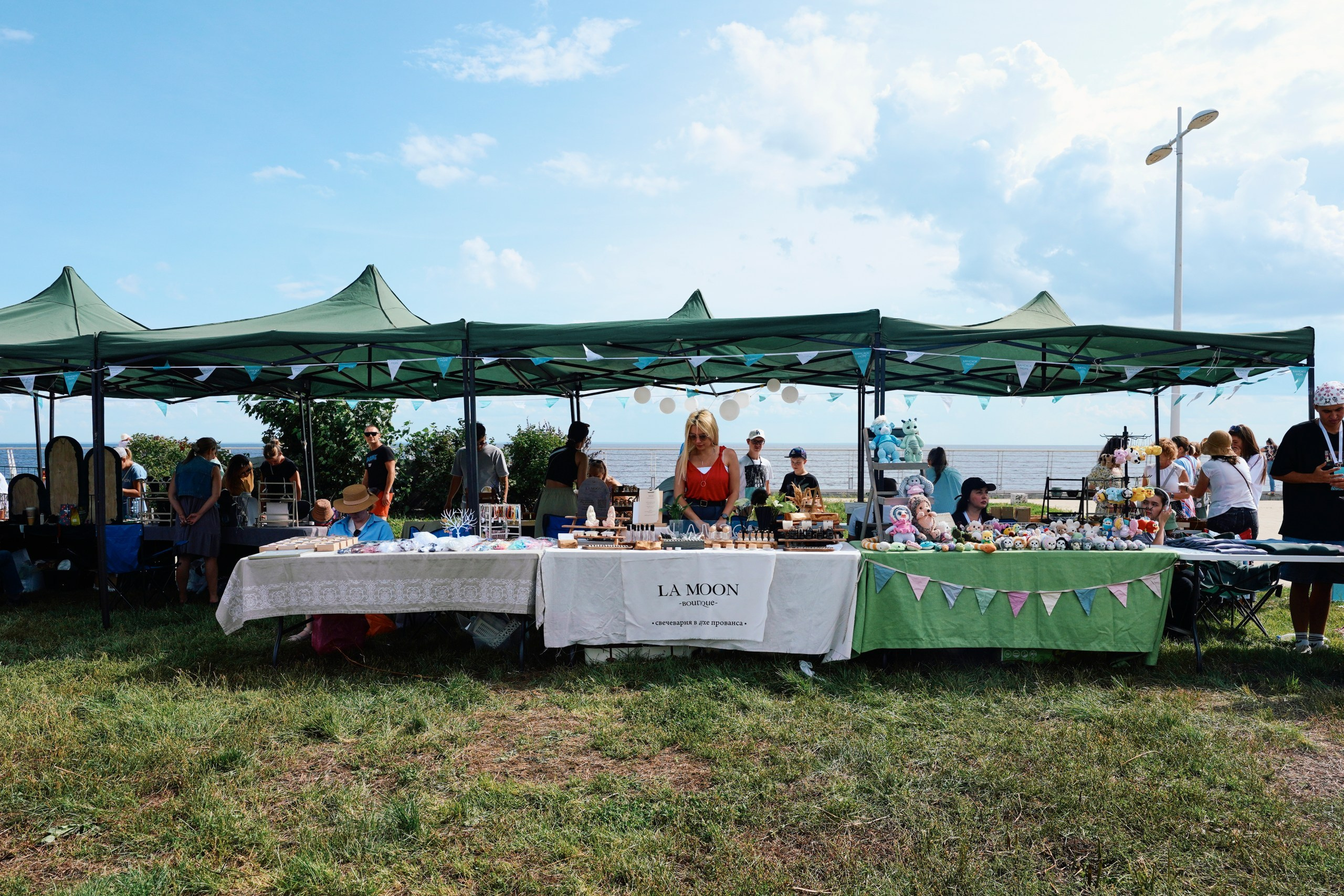 Пляжный маркет 2024, г. Лаишево. Фотограф Казань