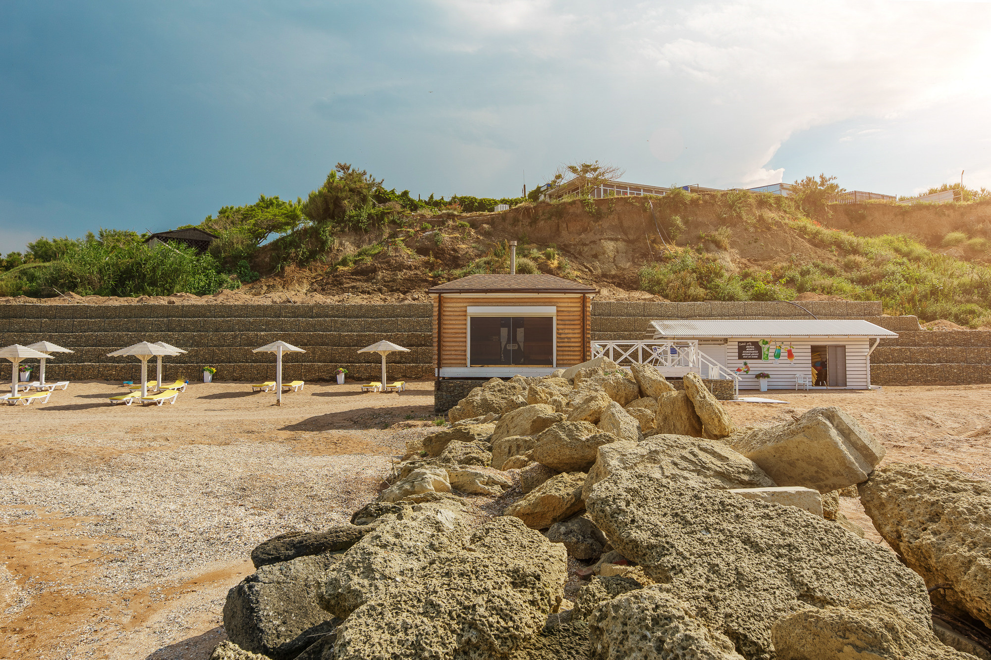 Renatphoto-Экстерьерная фотосессия территории отеля. Профессиональная фотосъёмка интерьеров, предметная фотосессия еды для меню г. Анапа