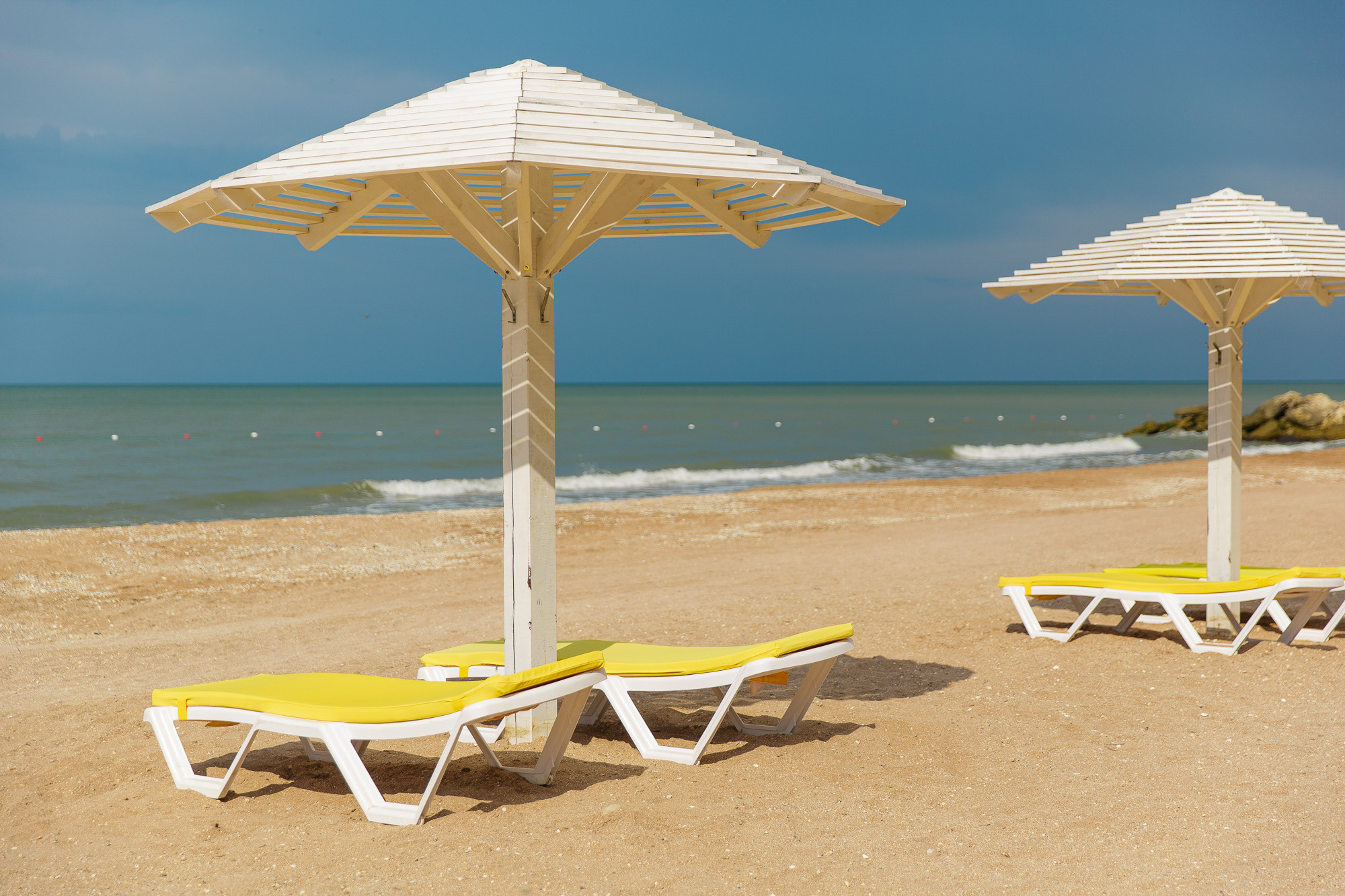 Renatphoto-Экстерьерная фотосессия территории отеля. Профессиональная фотосъёмка интерьеров, предметная фотосессия еды для меню г. Анапа