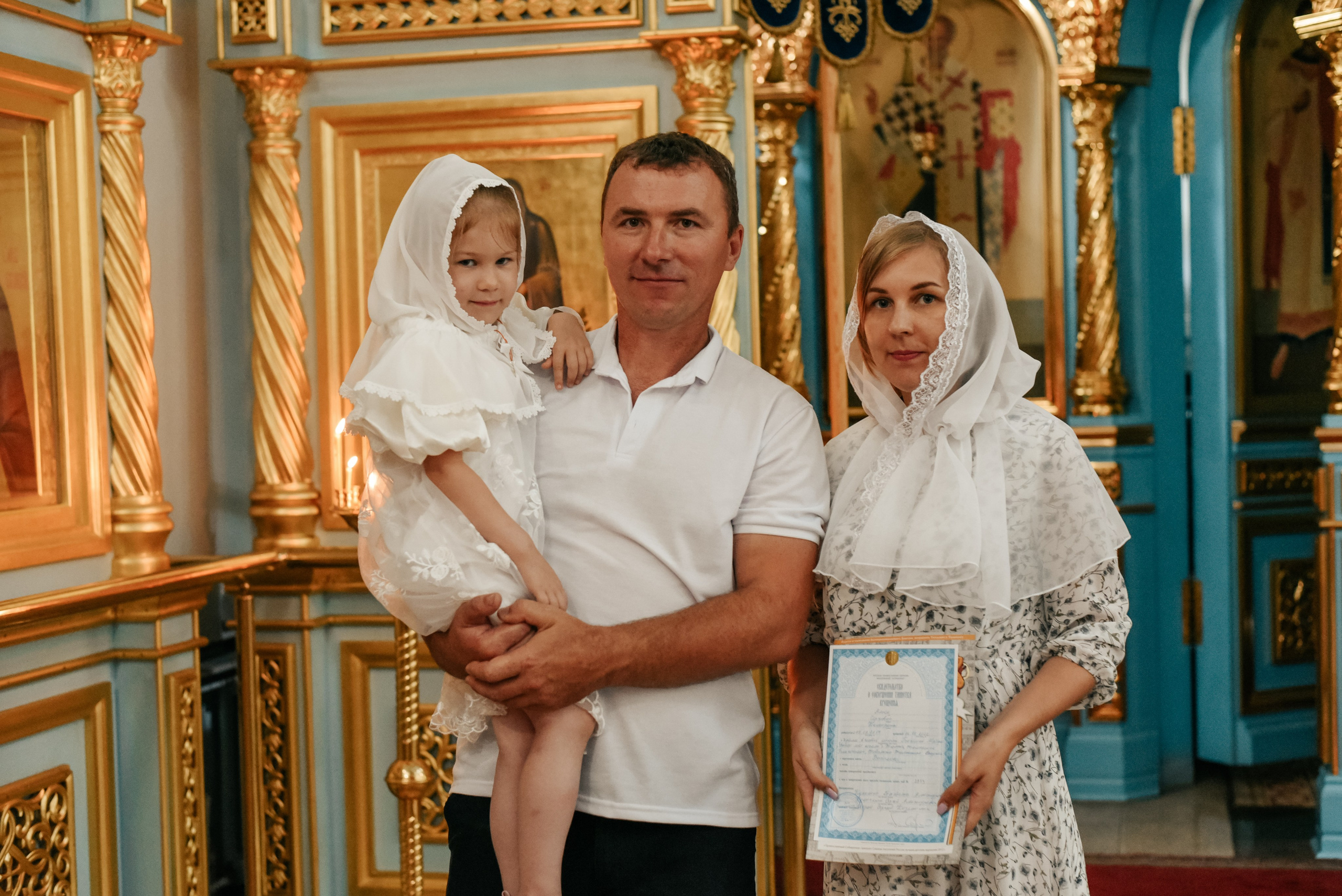 Крещение в Храме в честь иконы Божией Матери. Фотограф Анастасия Гурьянова в Тюмени и Ялуторовске
