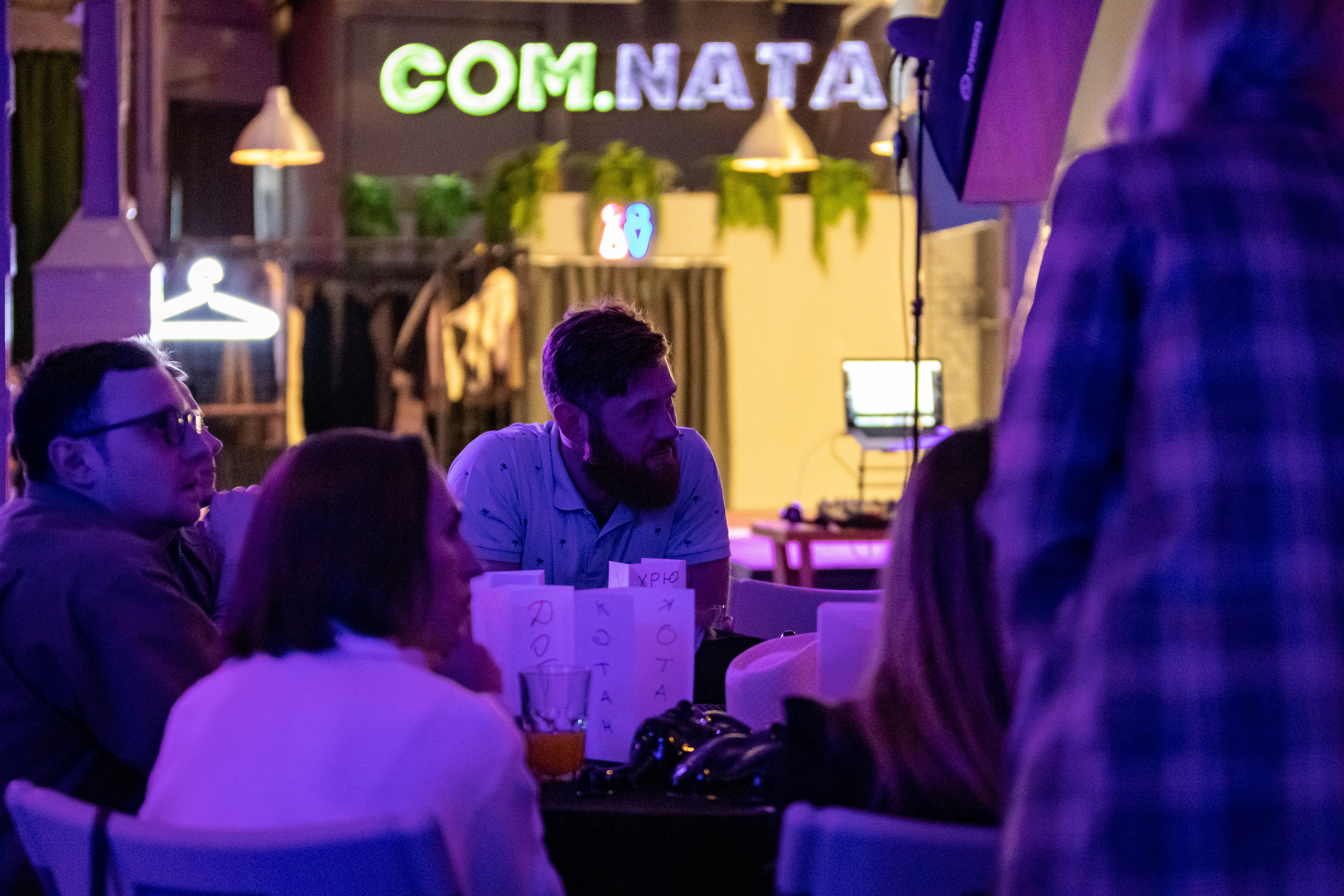 Игра в мафию. Репортажный фотограф Санкт-Петербург | Роман Карбышев