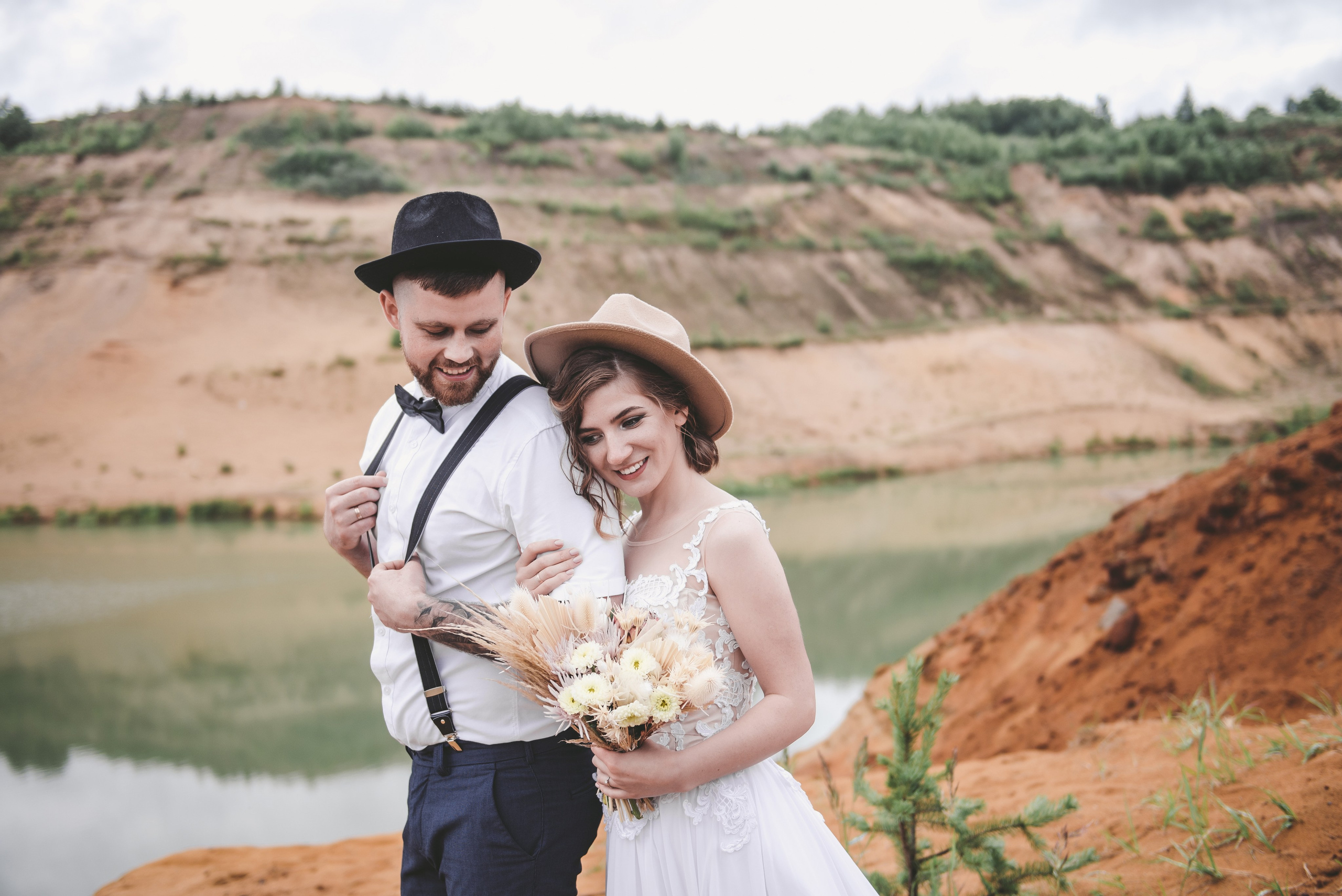 Выездная регистрация на песчаном карьере. Свадебный и семейный фотограф София Невская