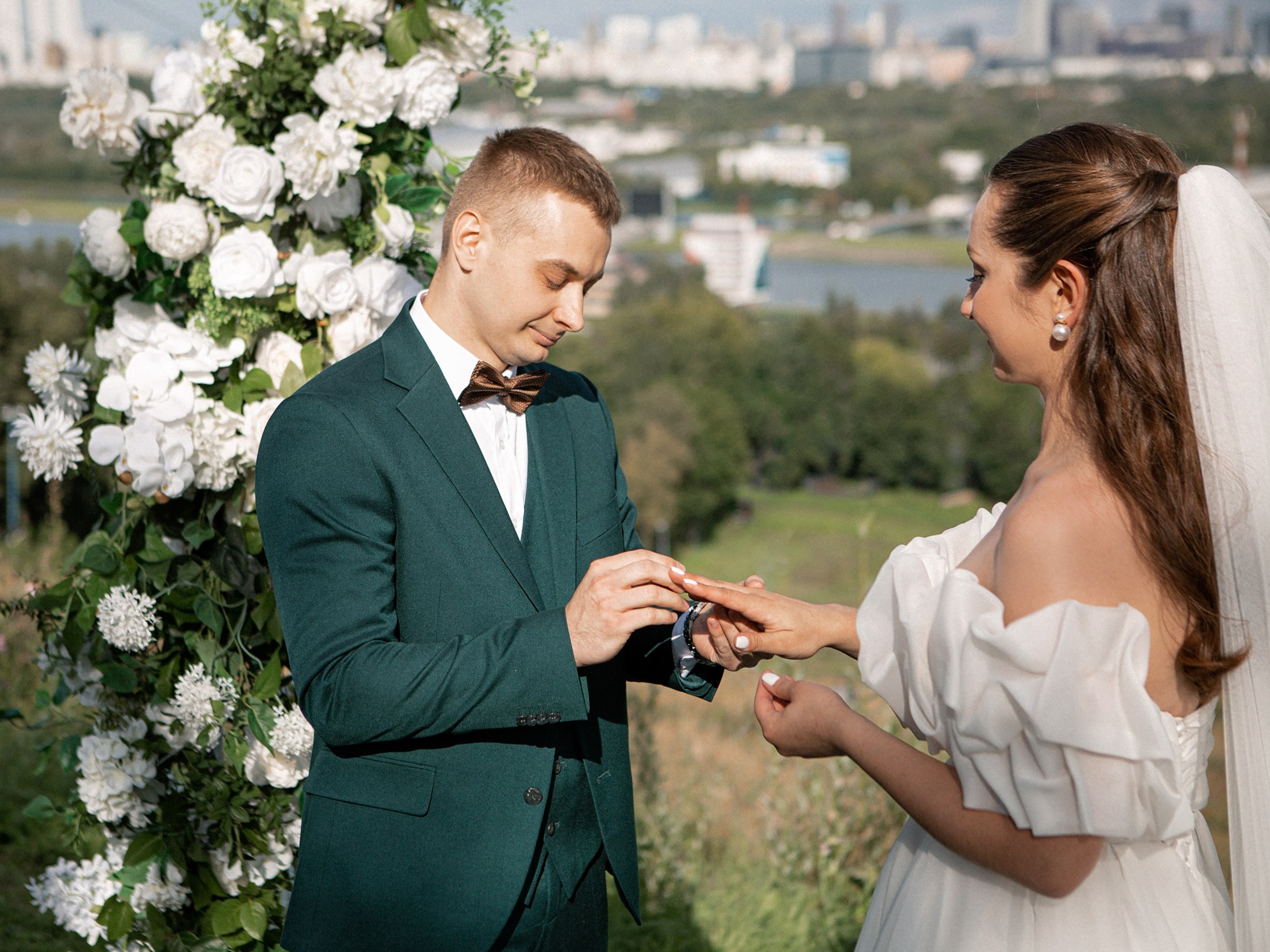 Свадьба на природе. Свадебный и портретный фотограф Москва