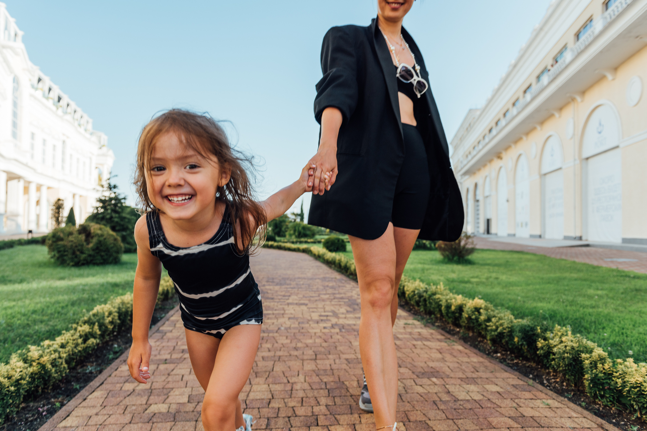 Ирина с дочкой. Fedor Lemeshko — Destination Wedding and Family Lifestyle photographer