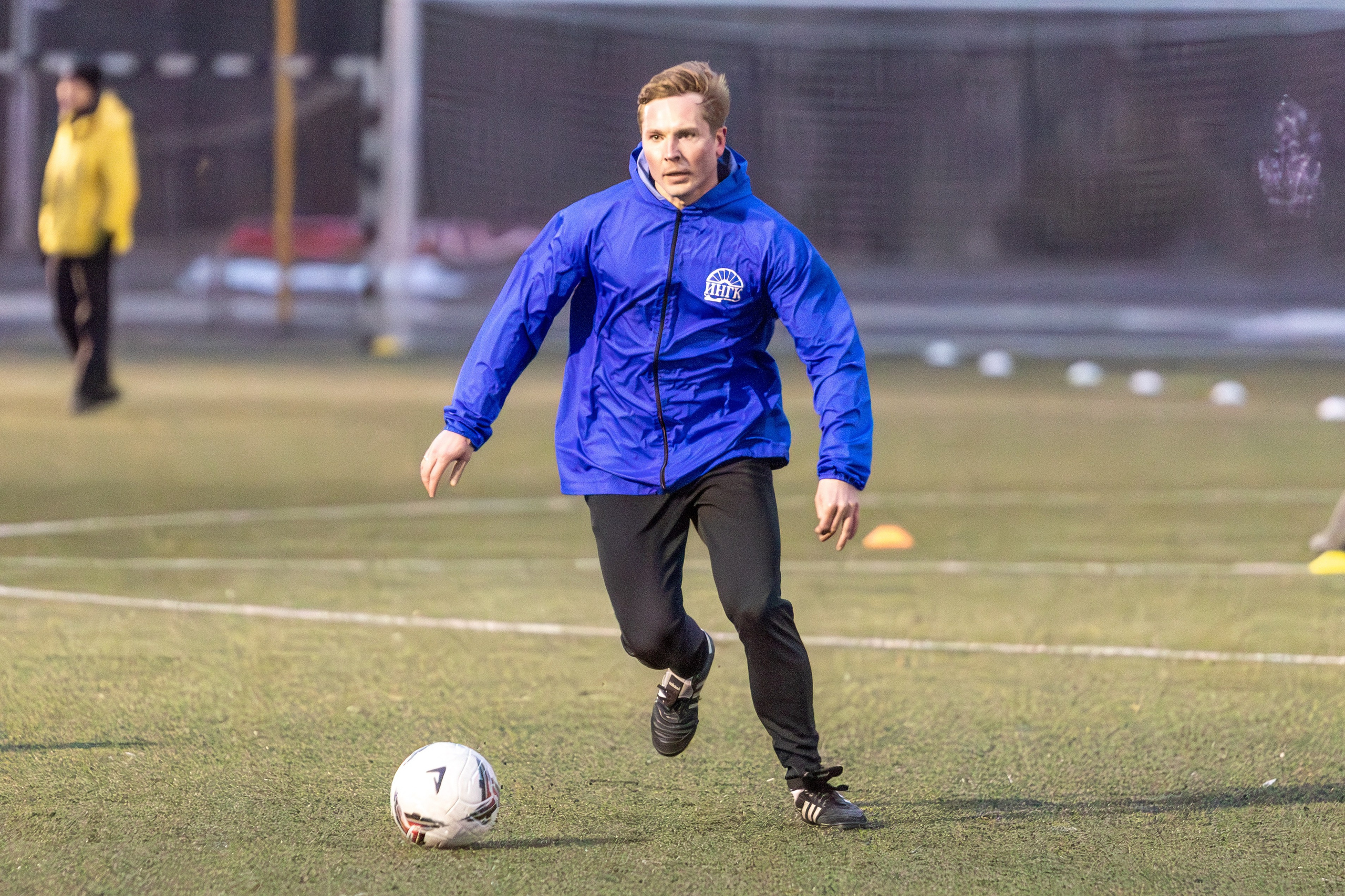 Ночная Футбольная Лига. ПЗСП — S22. 23.04.2026. Репортажный и спортивный фотограф в г. Пермь Зильберг Павел