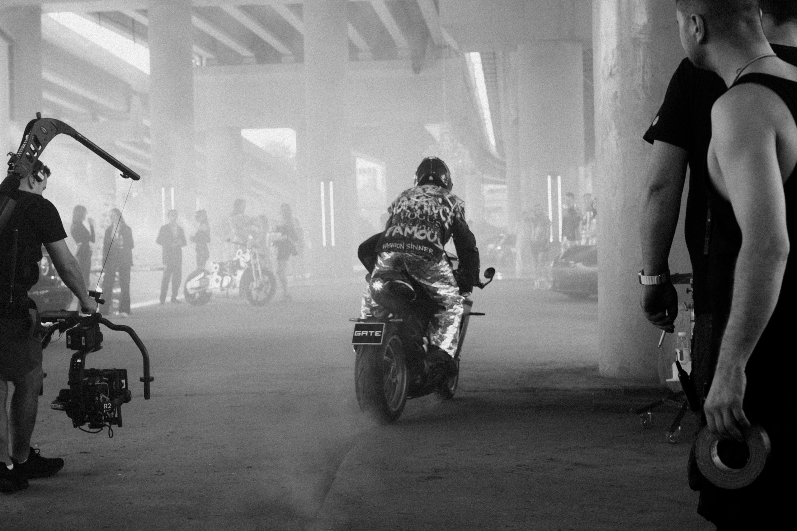 BACKSTAGE Люся Чеботина «За бывшего». Бэкстейдж и репортажный фотограф в Москве Артем Онацко