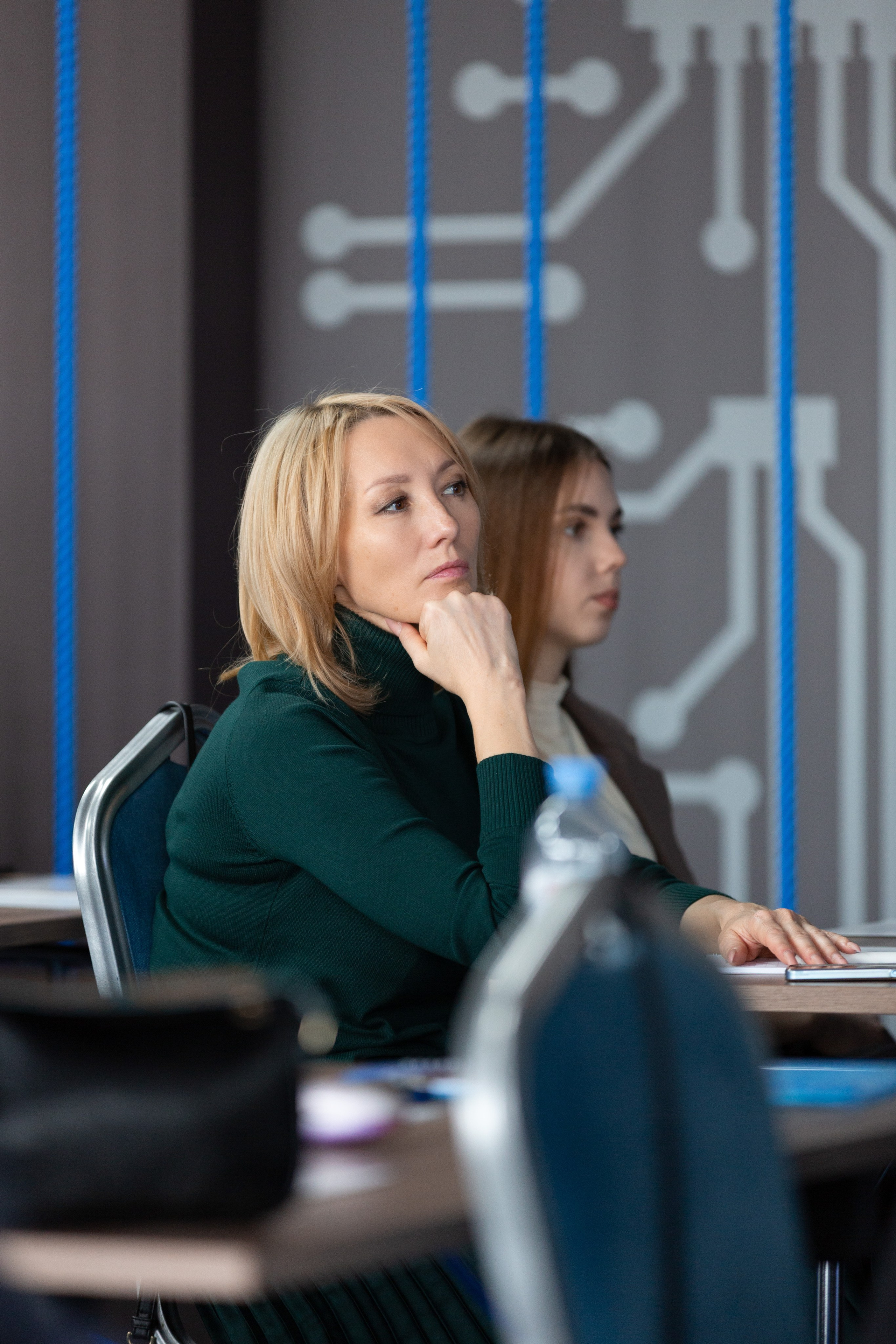 Конференция — земельно-имущественные отношения. Рекламный, предметный, репортажный, семейный фотограф и художник в Москве