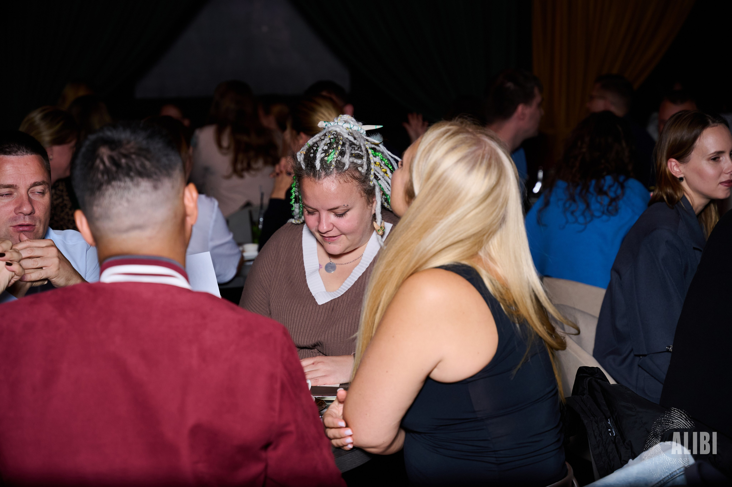 Квиз ALIBI. Фотограф Универсал в Новосибирске