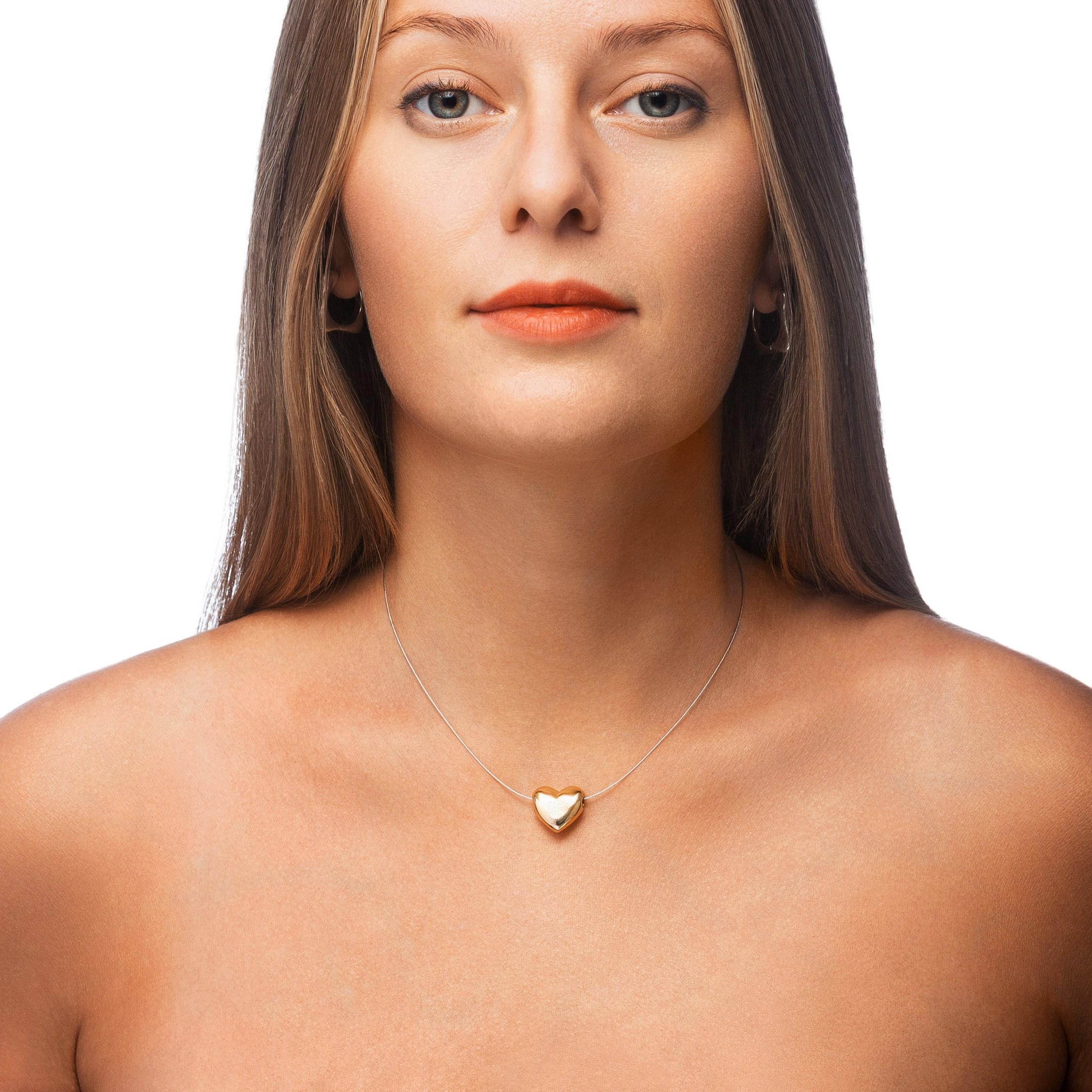 Профессиональный фотограф украшений в Санкт-Петербурге. Студийная фотосессия. Ювелирный фотограф Сергей Пушкин. Рекламный фотограф, спб. Фото для маркетплейсов. Фотограф не дорого. Фото на моделях для продажи в интернете и полиграфии. Фотограф на маркетплейс. Фото для каталога и полиграфии. Фото на белом фоне. Фотосессия в студии в спб. Фотосессия юкрашений и бижутерии. Фотограф в студии в спб для украшений. 