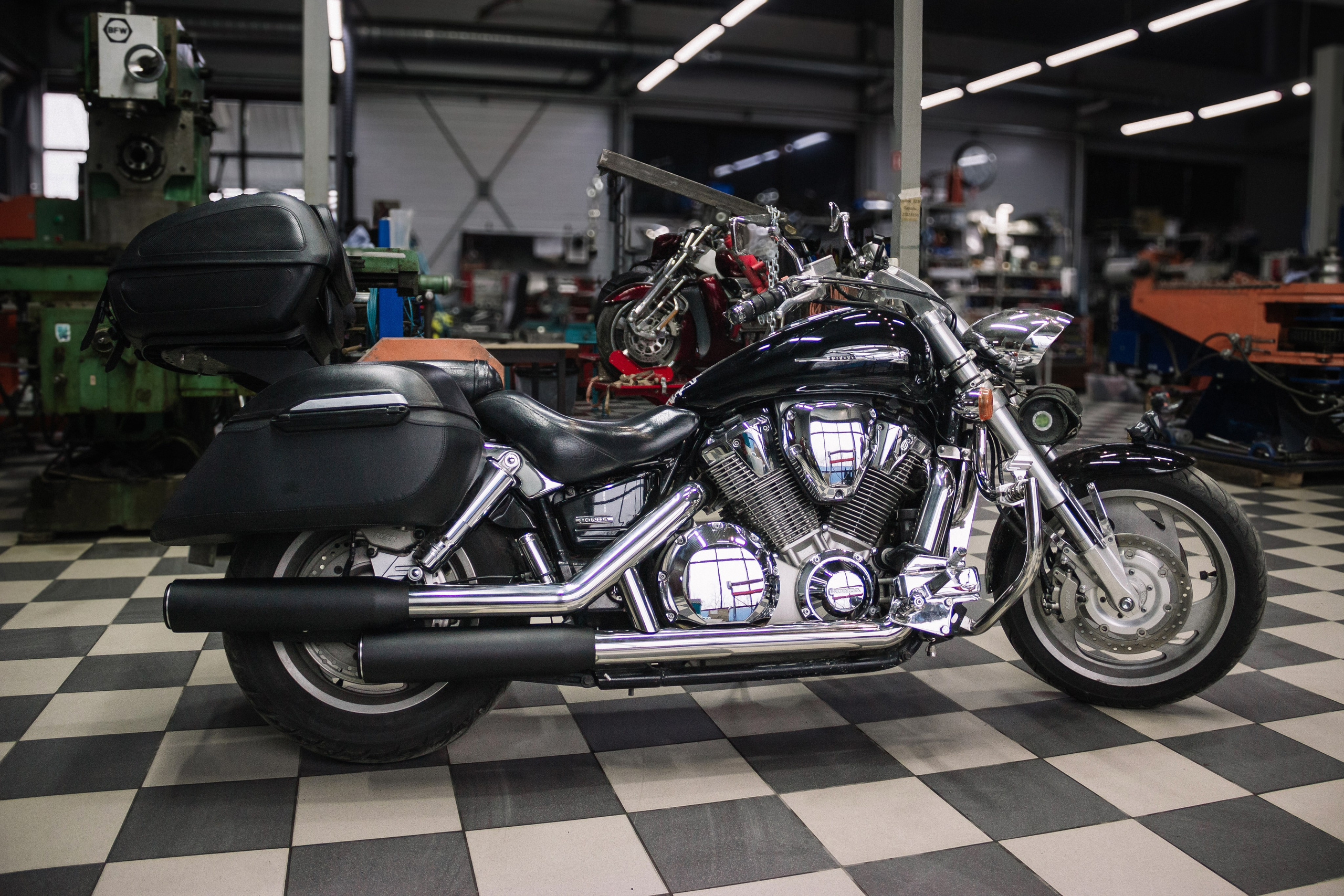 Honda VTX 1800 c. ......