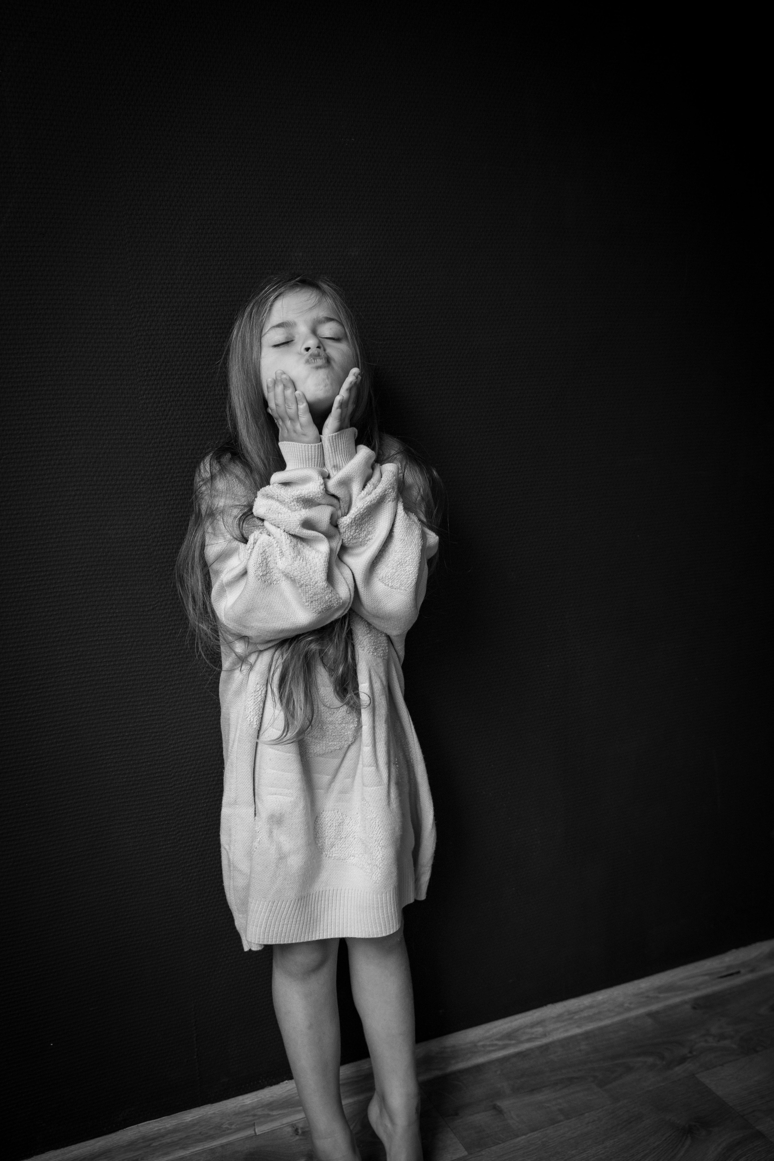 Easter children’s photo session. Professional Photographer in Portugal. Oksana Lomnova