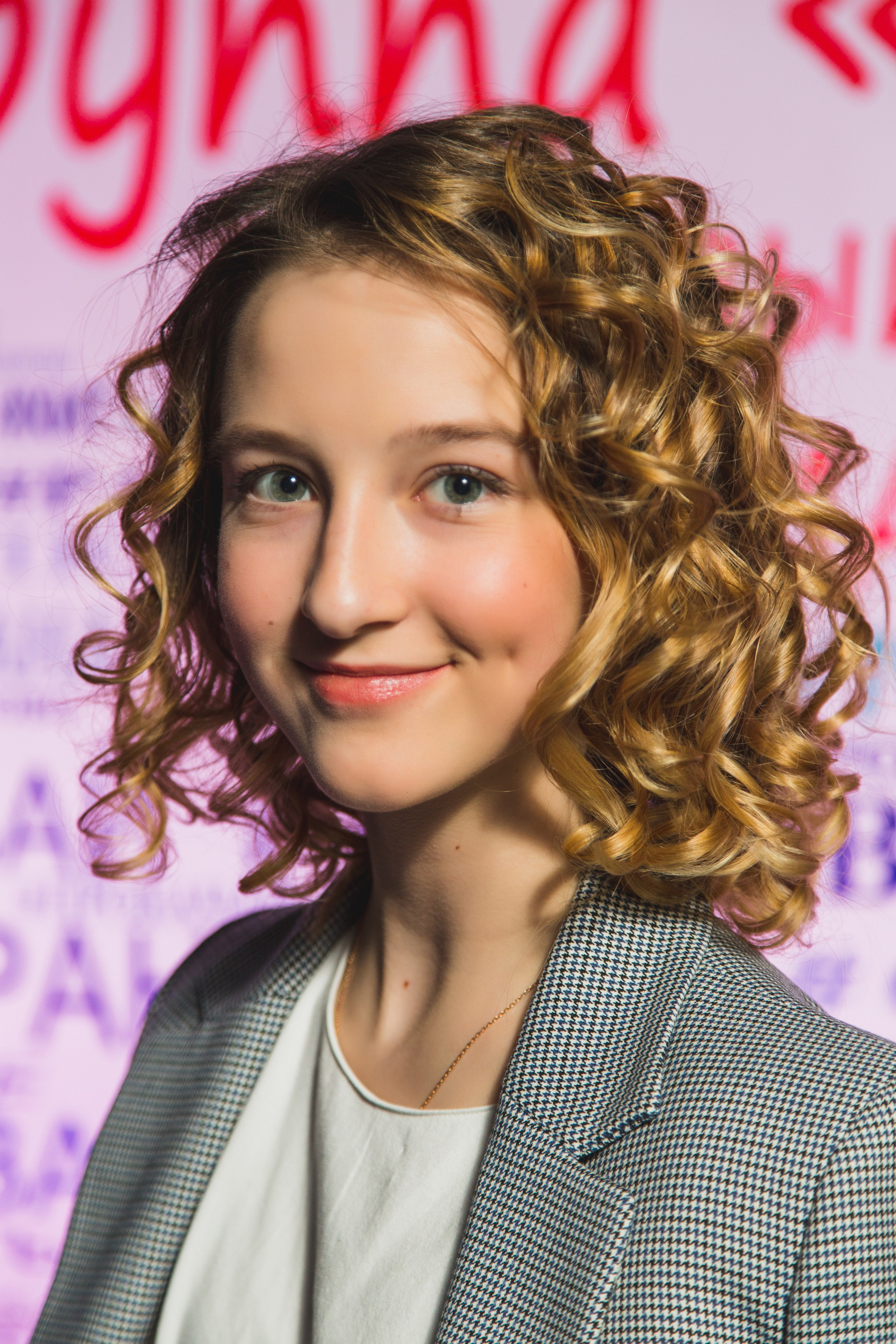 О2ТВ группа СТРАНА. Видеооператор/Фотограф Николай Завьялов