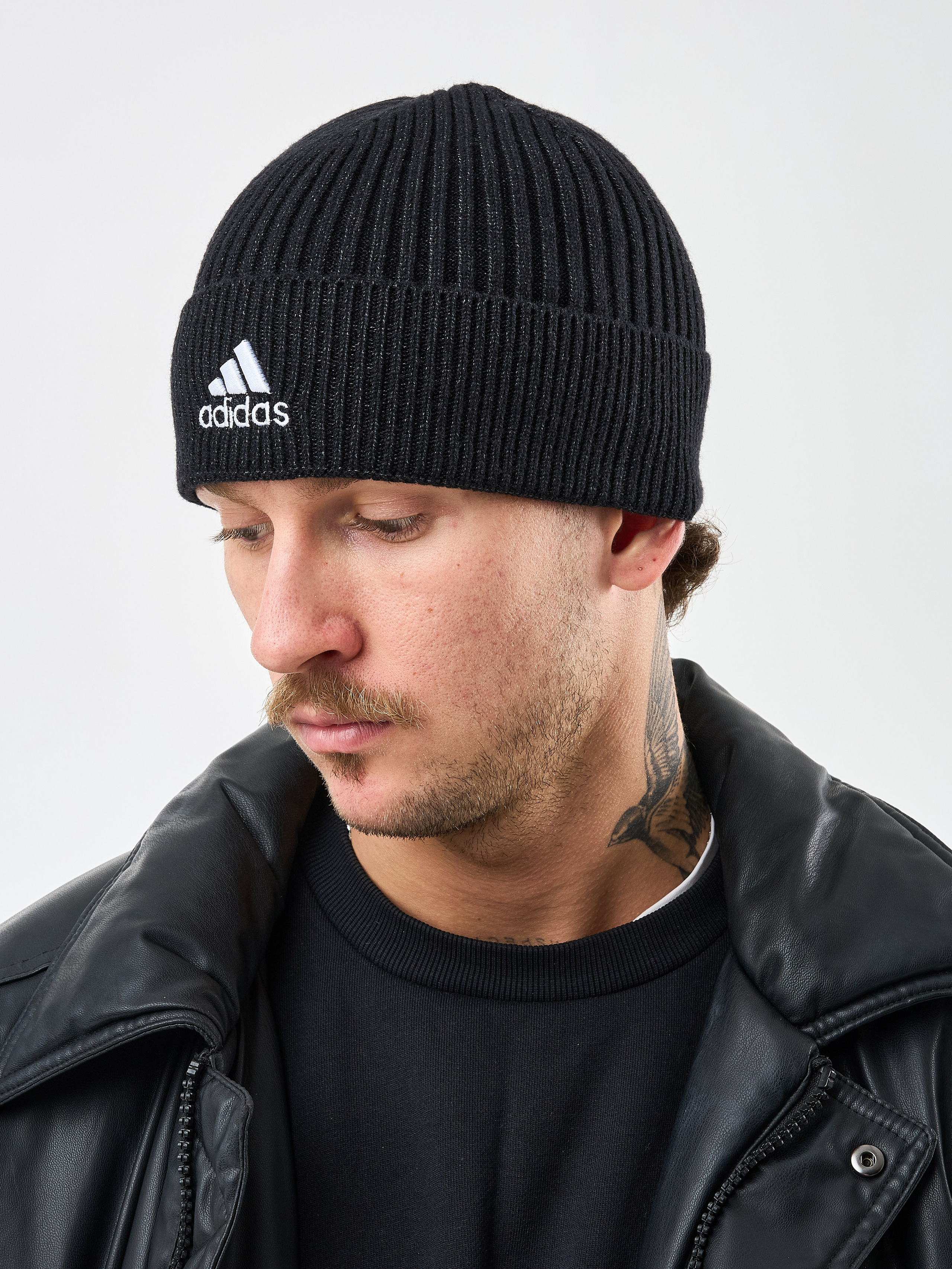 Съемка для маркетплейсов. Фотостудия КВАДРАТ